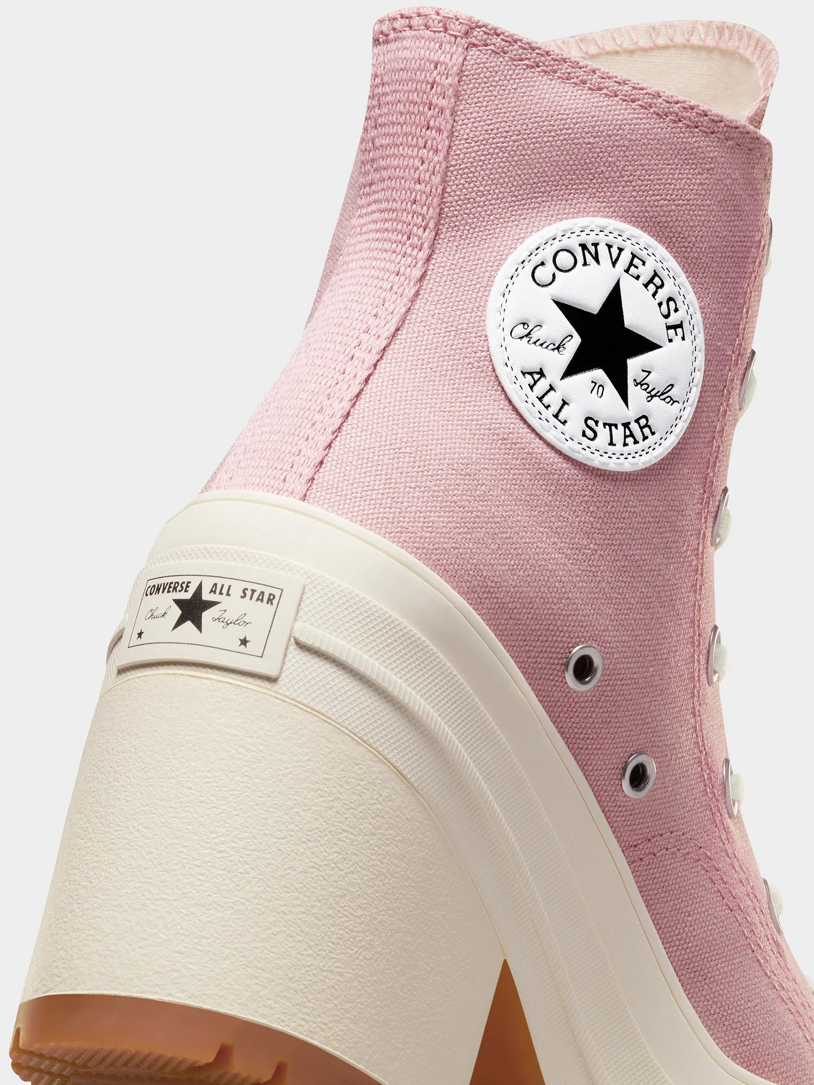 Womens Chuck Taylor 70 De Luxe Heel Sneakers - Image 6
