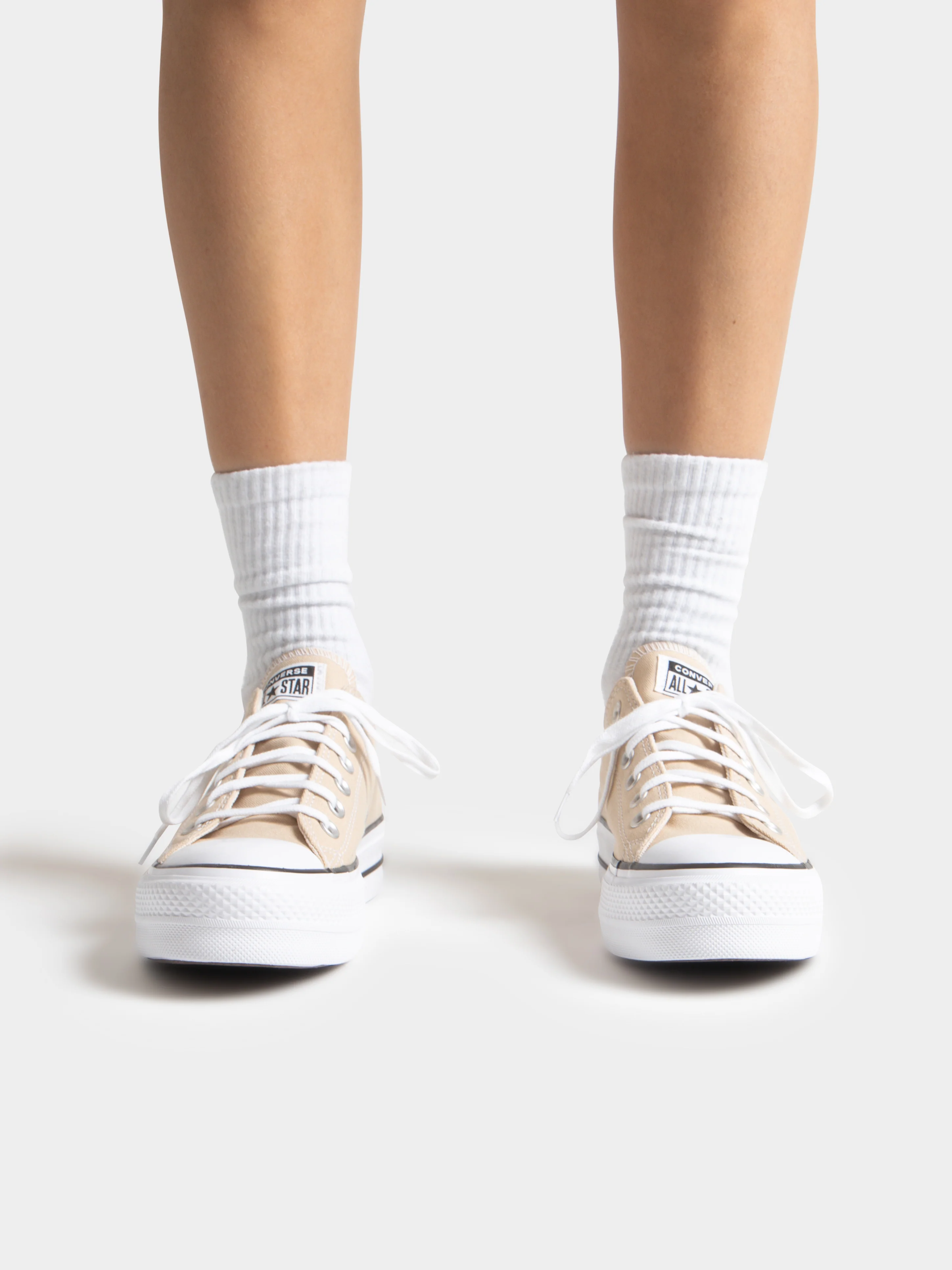 Womens Chuck Taylor All Star Lift Low Top Sneakers - Image 8