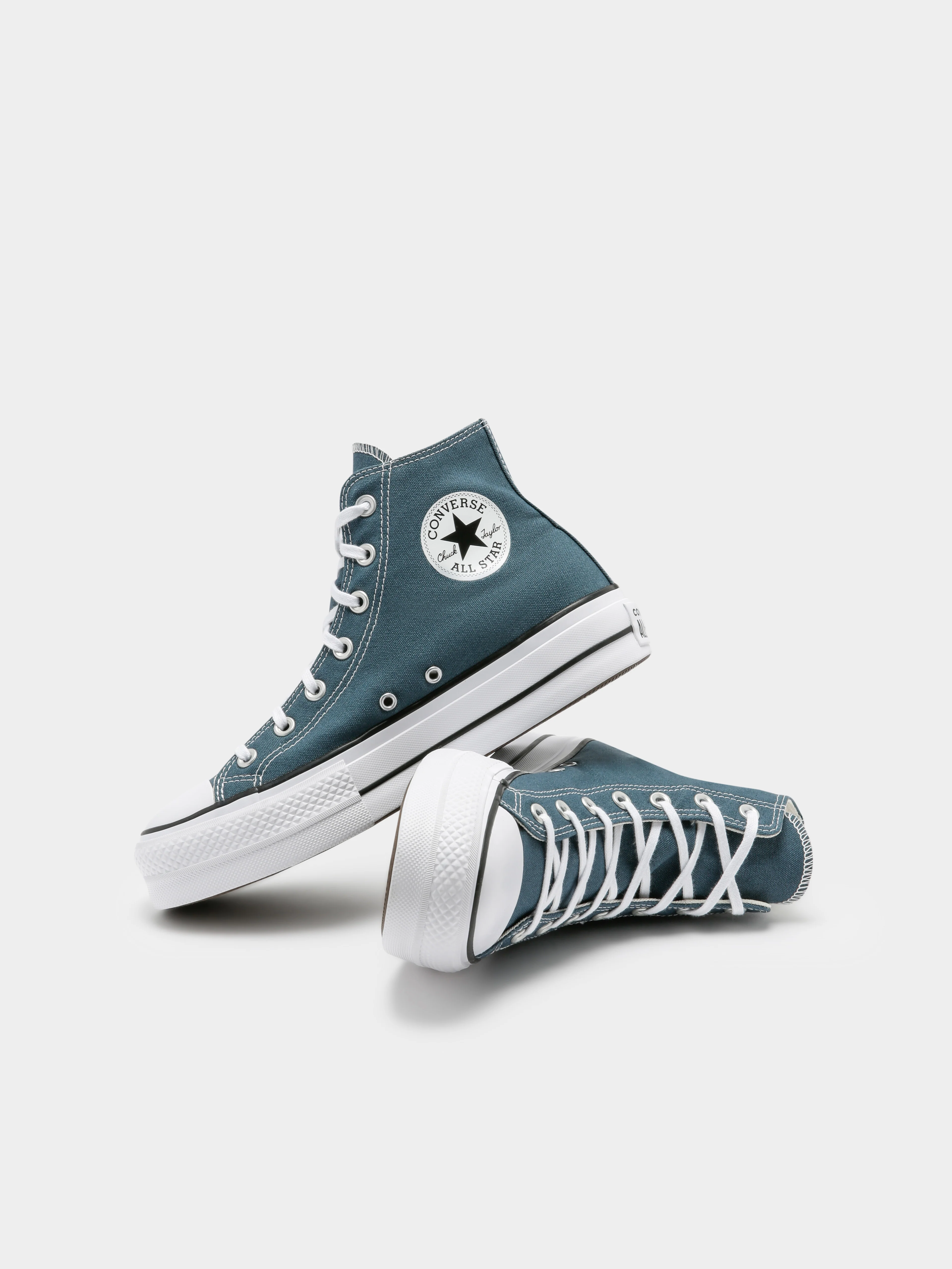 Womens Chuck Taylor All Star Lift Sneaker - Image 2