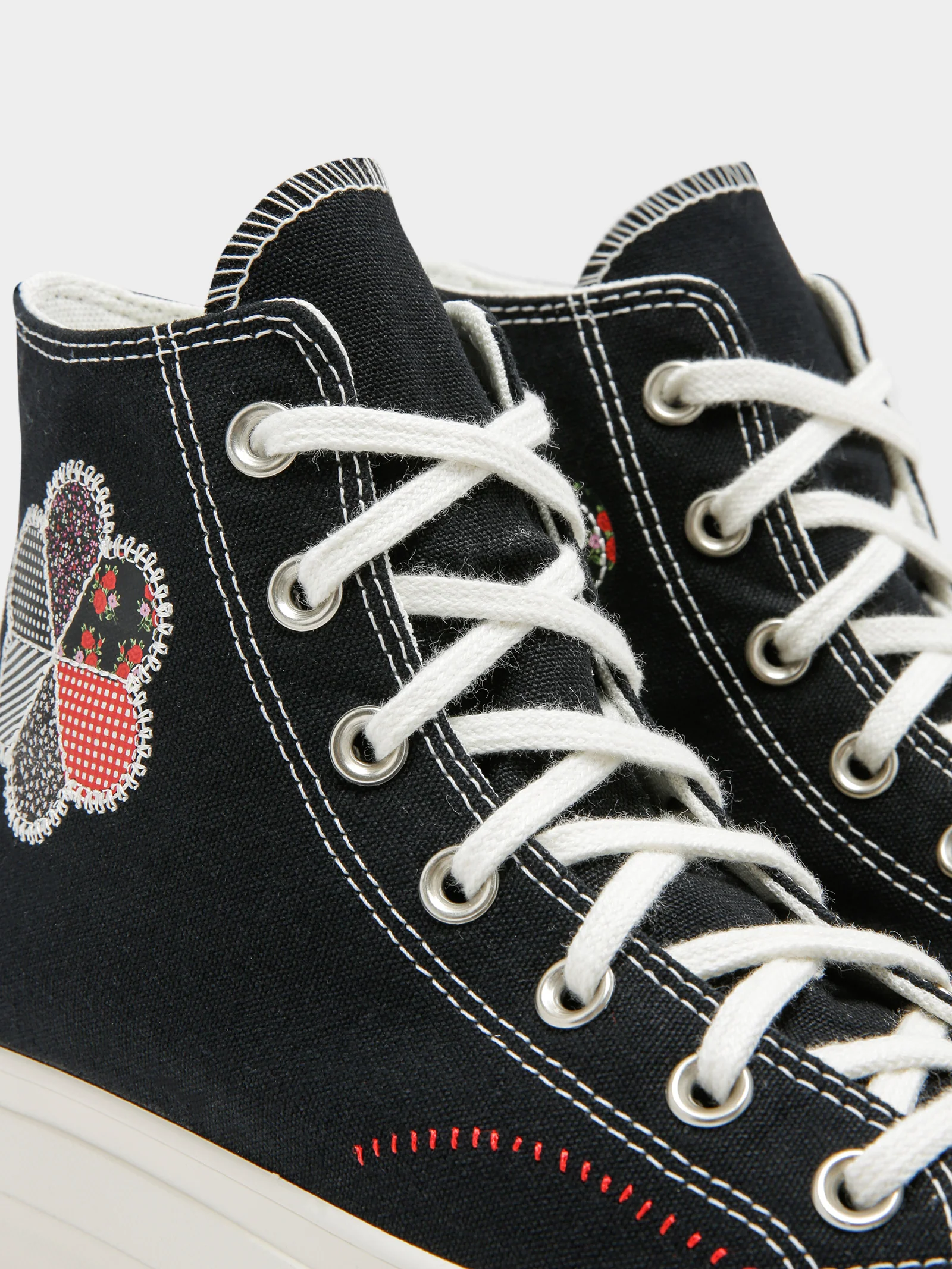 Womens Chuck Taylor All Star Lift Sneakers - Image 4