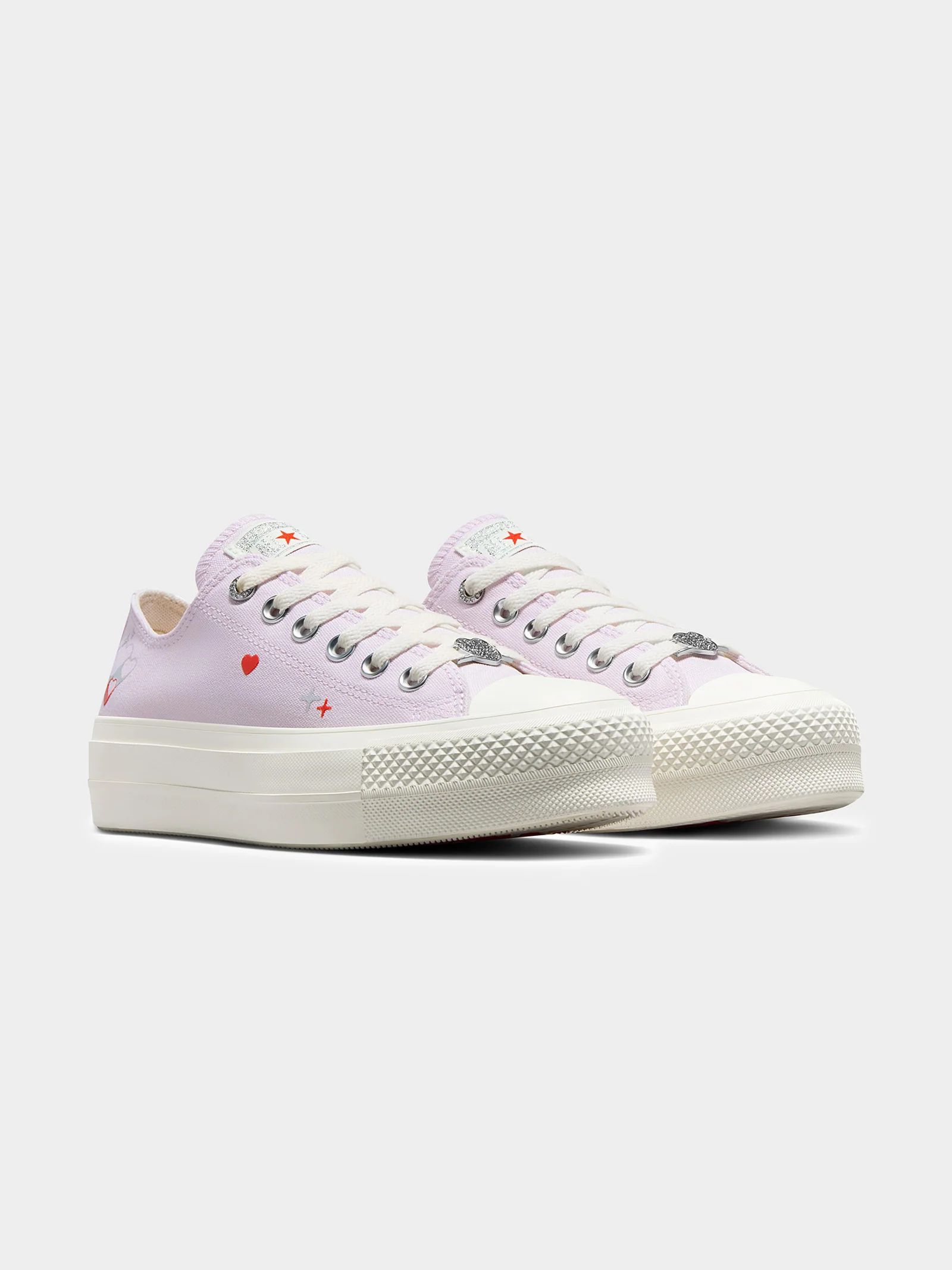 Womens Chuck Taylor All Star Lift Y2K Heart Low Top Sneakers - Image 2