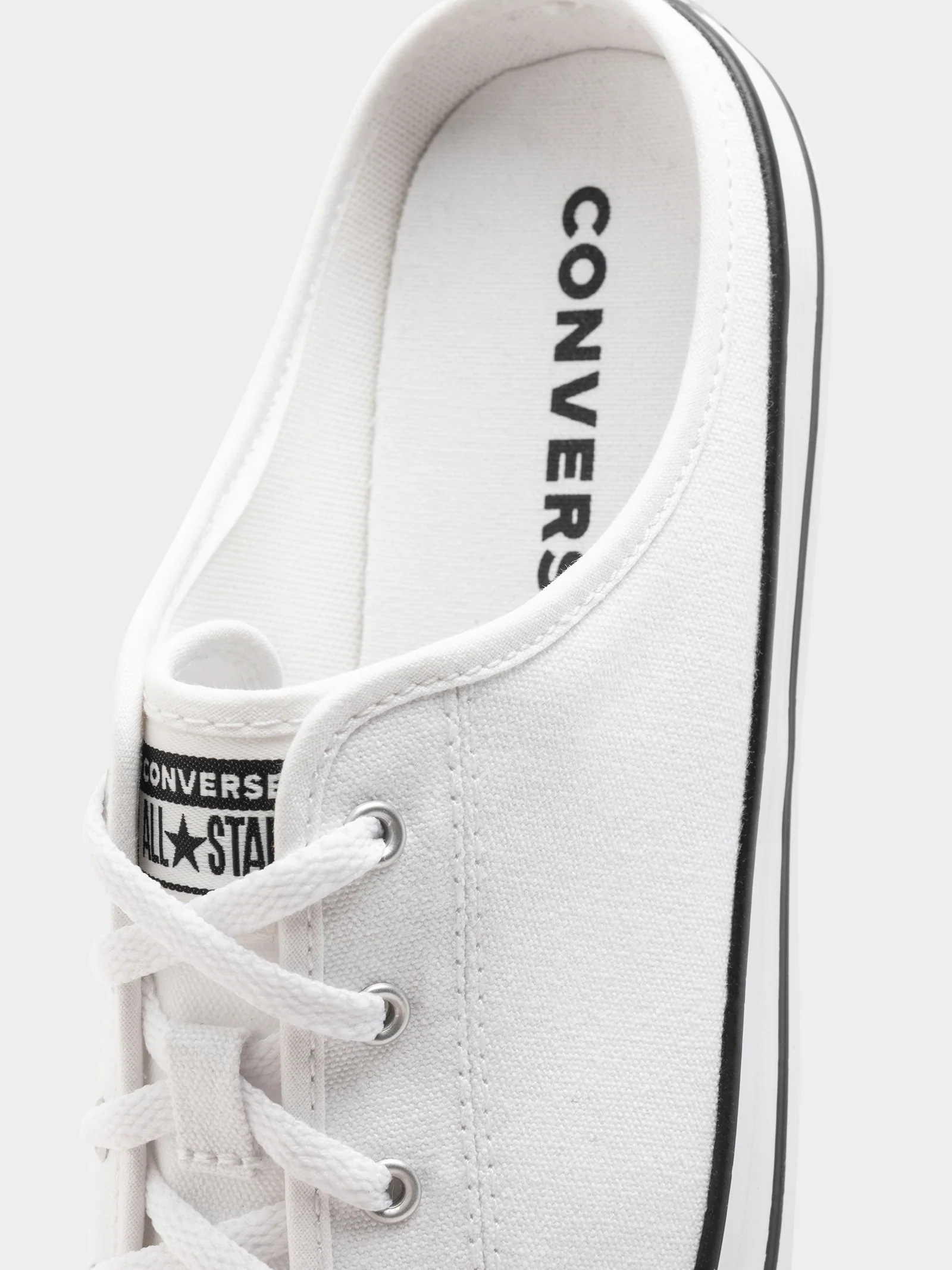 Womens Chuck Taylor Dainty Mule Slip - Image 4