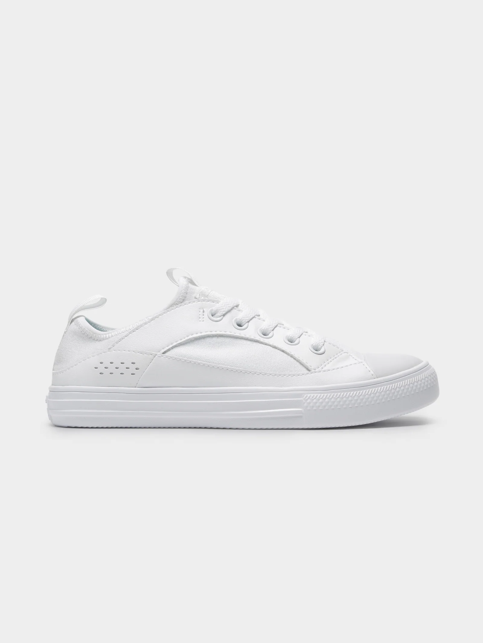 Womens Chuck Taylor Wave Ultra Ox - Image 2