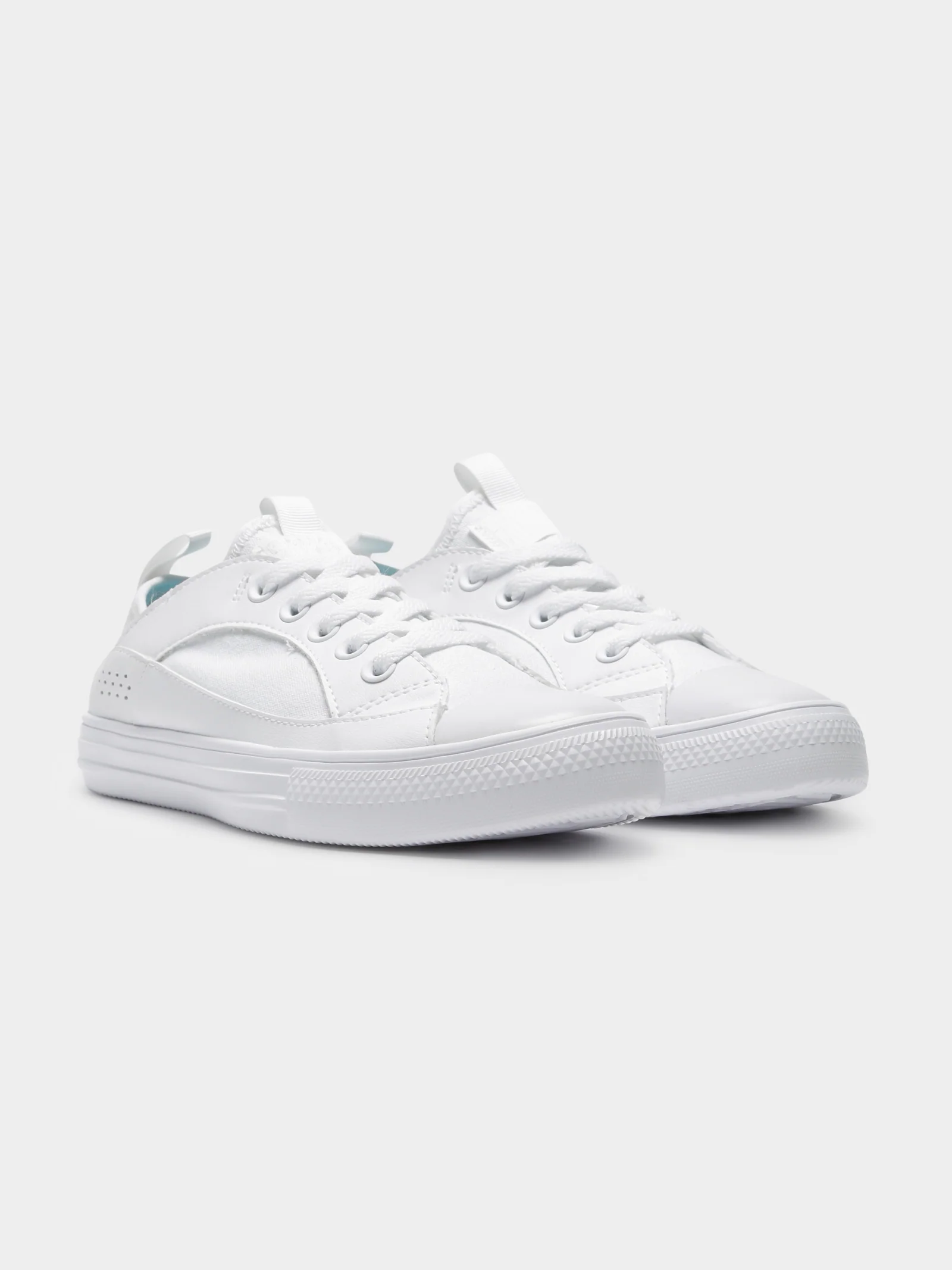 Womens Chuck Taylor Wave Ultra Ox - Image 6