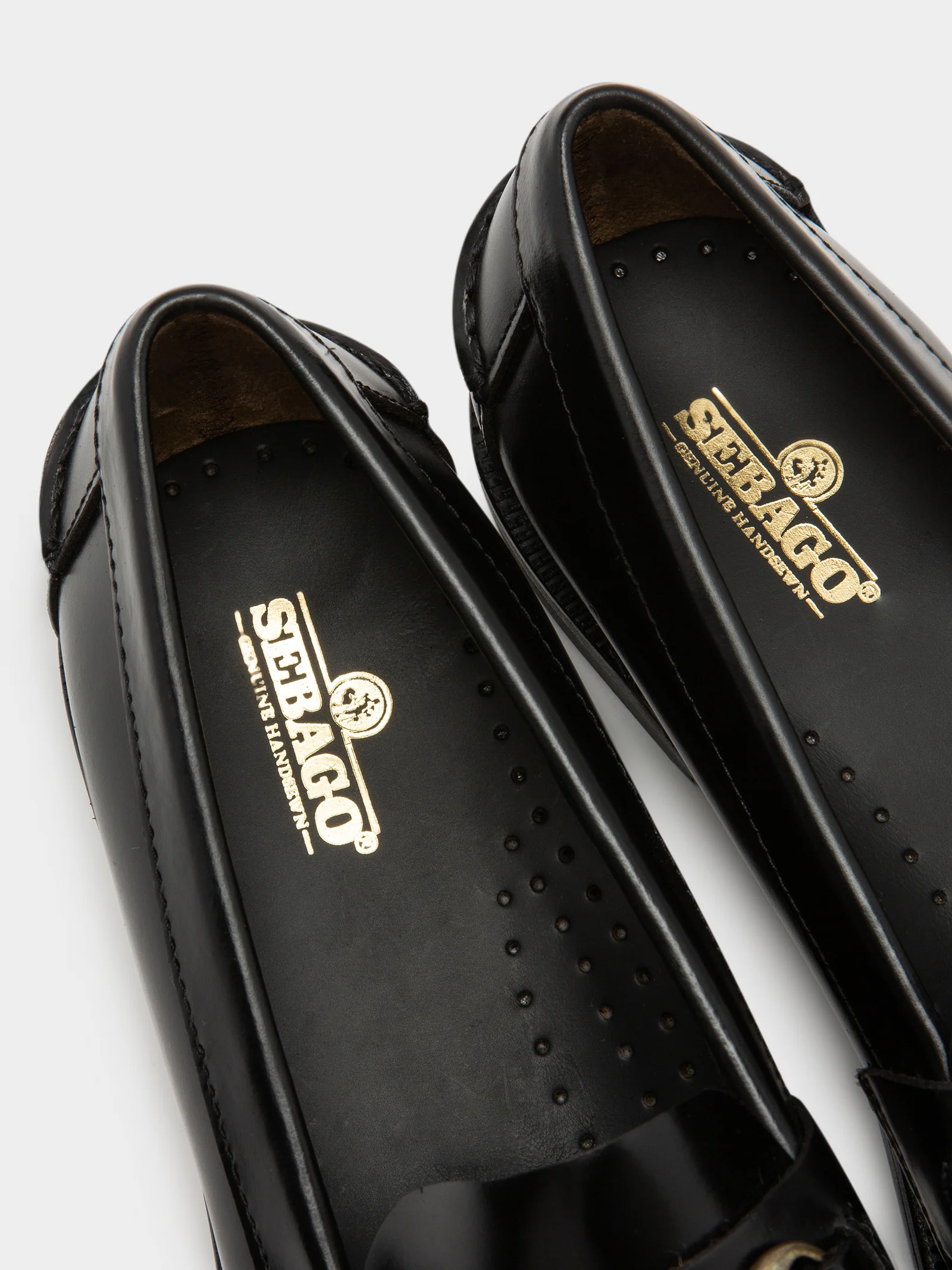 Womens Classic Joe Loafers - Image 4