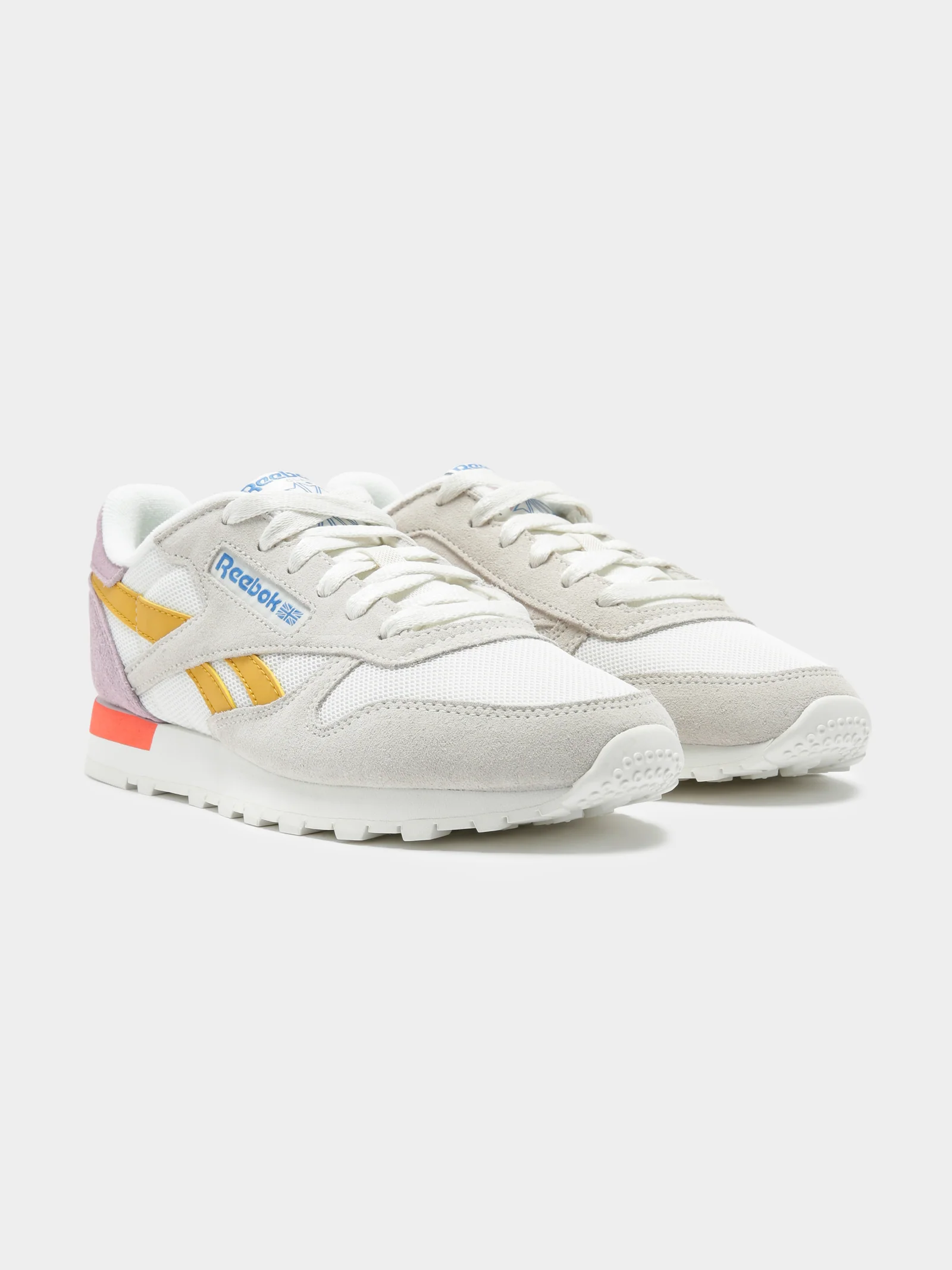 Womens Classic Leather Sneakers - Image 2