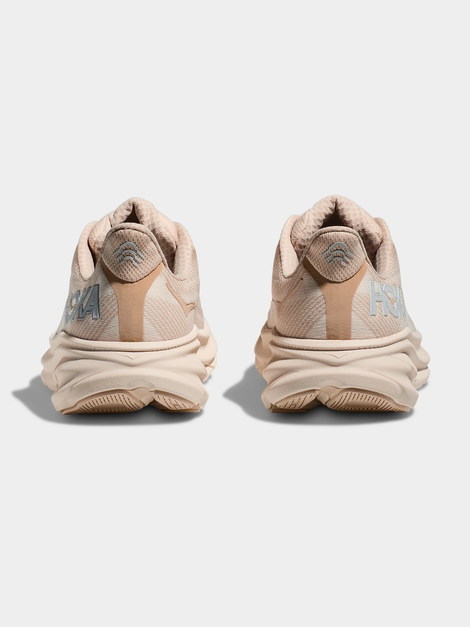 Womens Clifton 9 Sneakers - Image 7