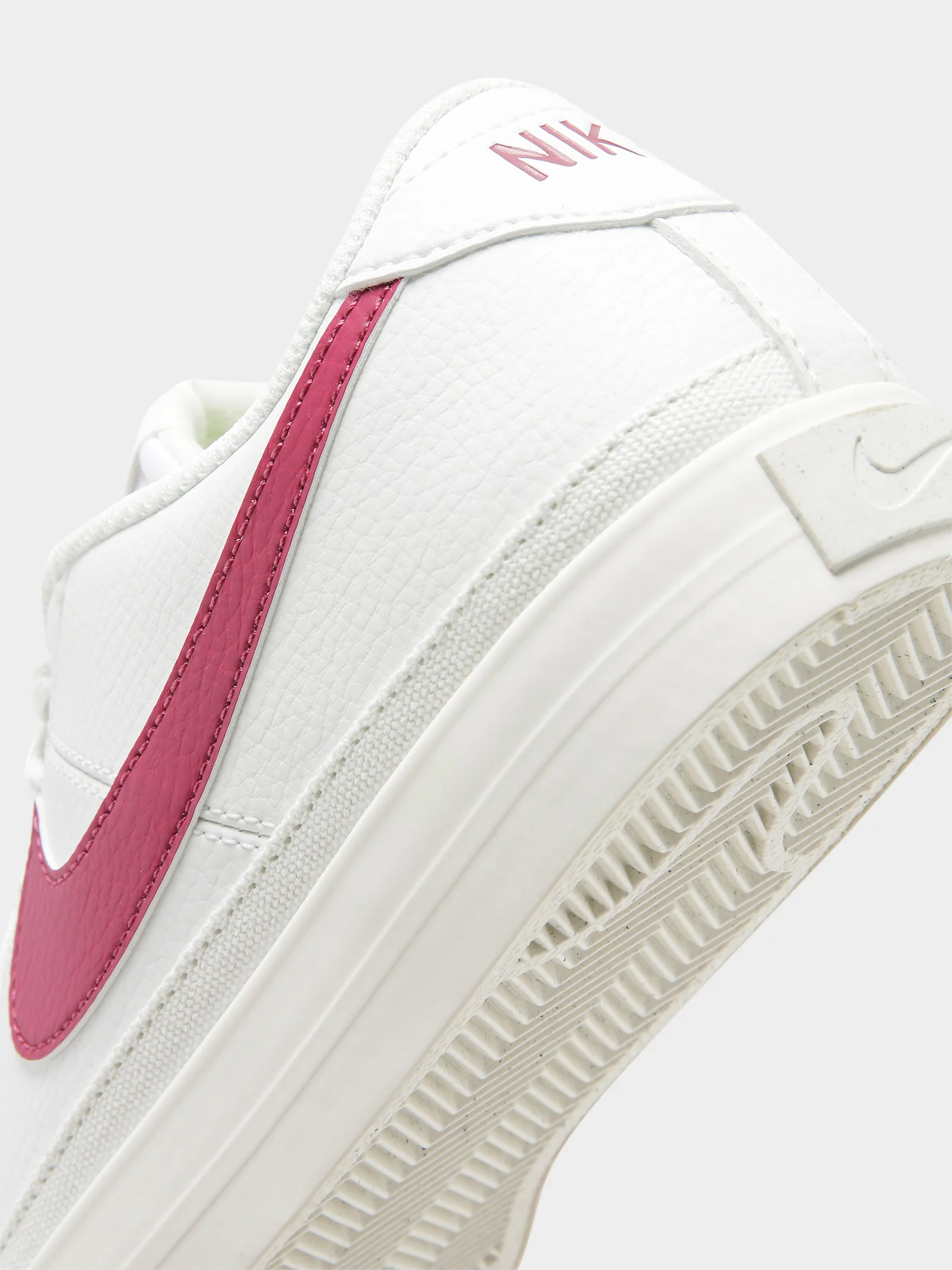 Womens Court Legacy Canvas Sneaker - Image 5