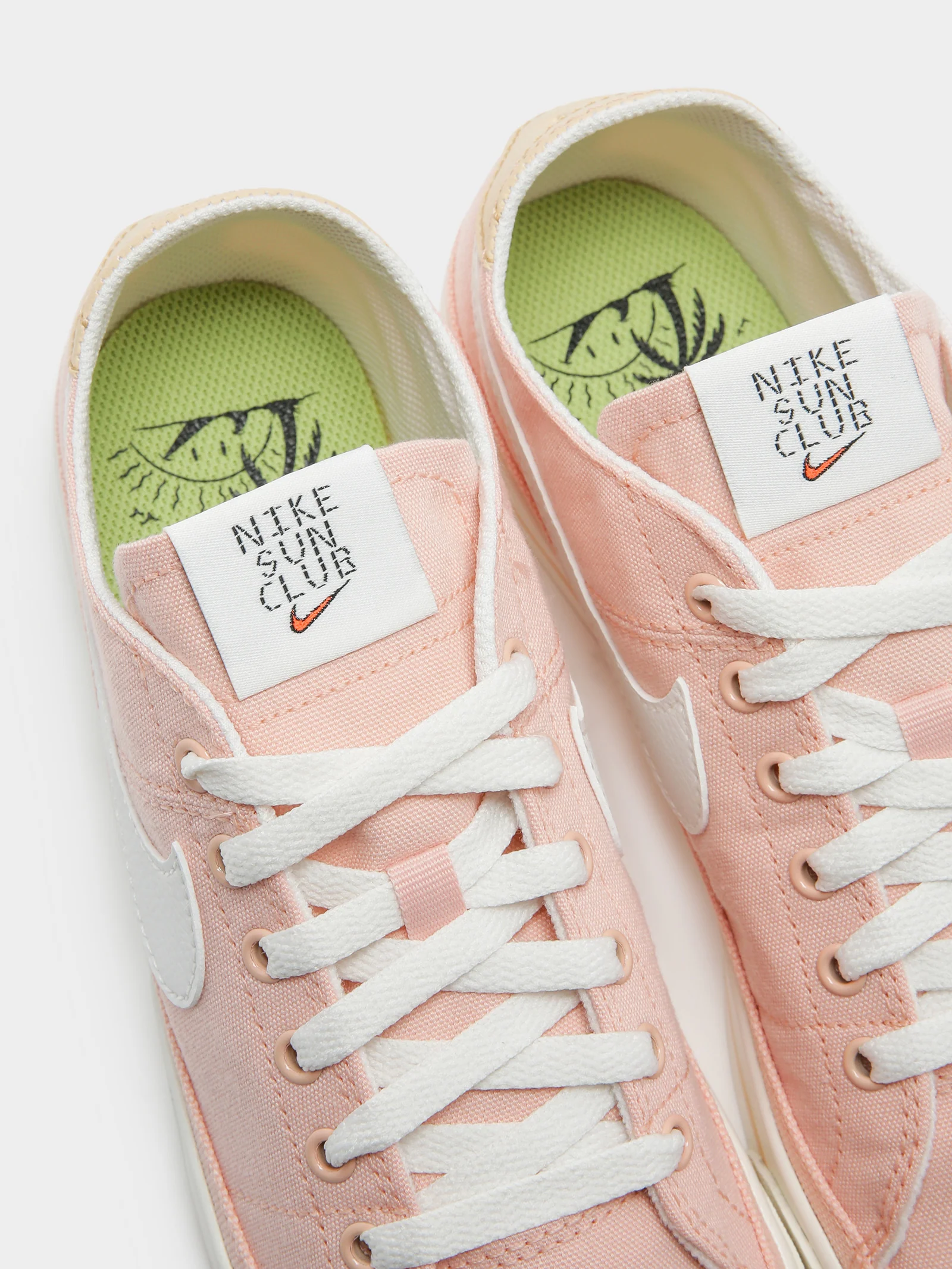 Womens Court Legacy Canvas Sneakers - Image 3