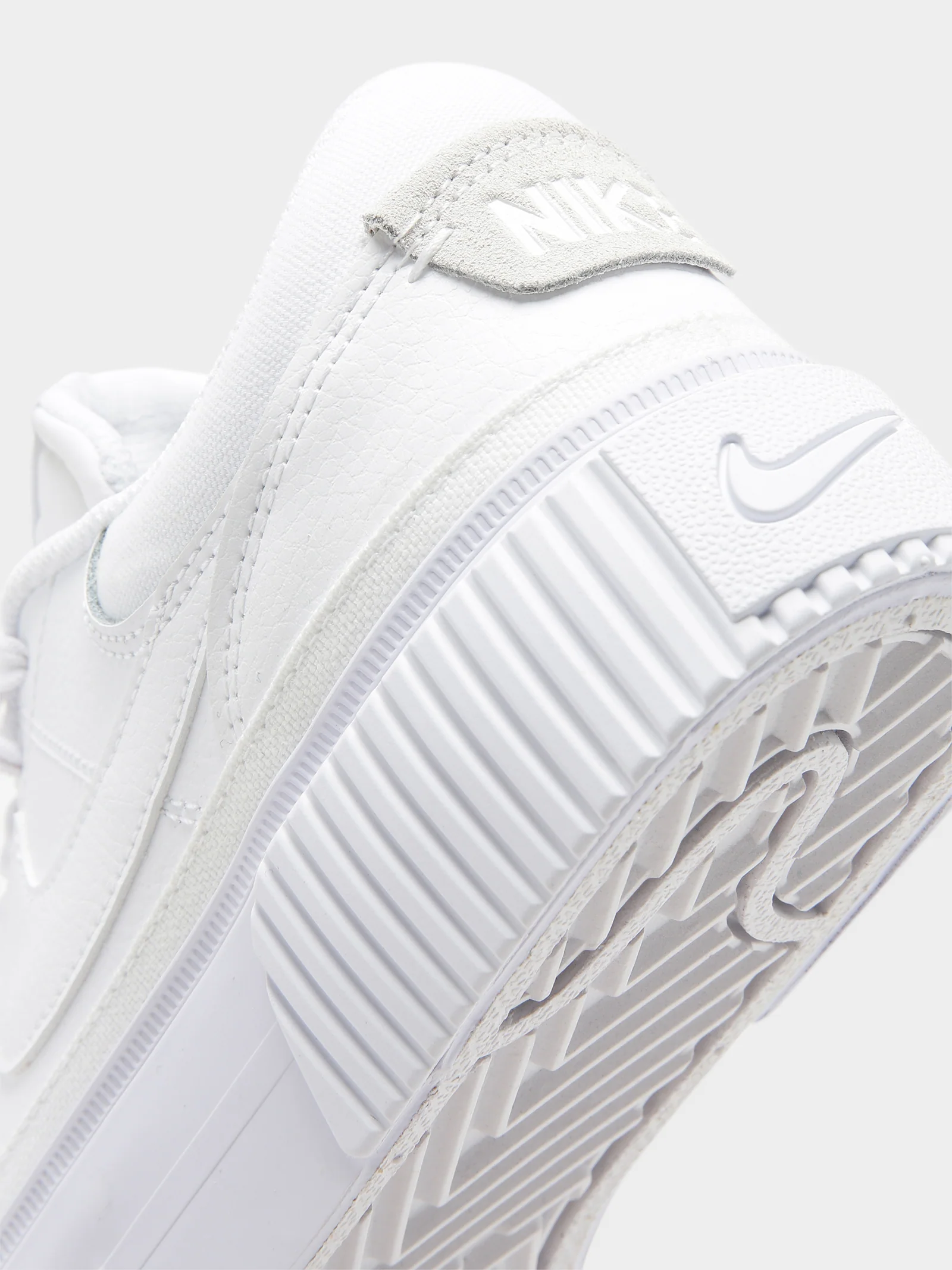 Womens Court Legacy Lift Sneakers - Image 5
