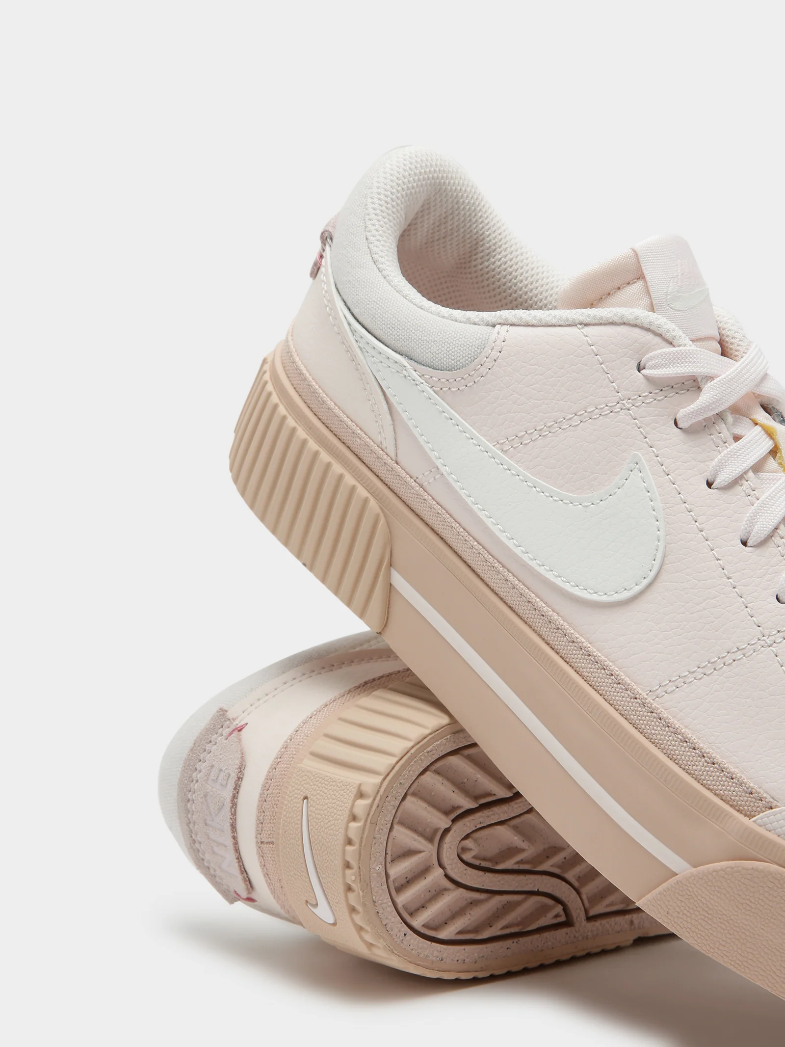 Womens Court Legacy Low Platform Sneakers - Image 5