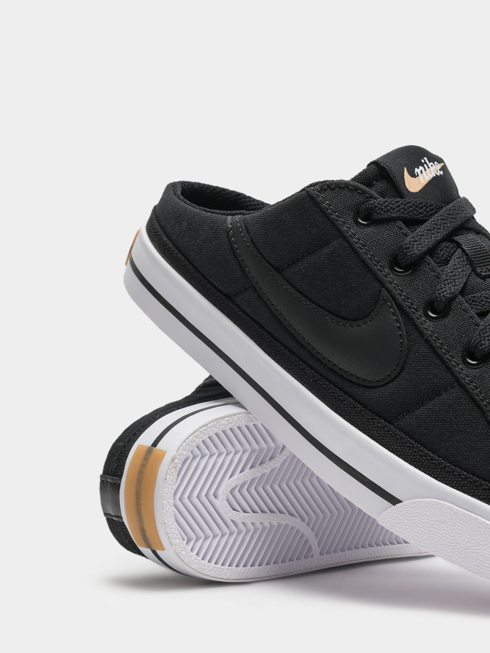 Womens Court Legacy Sneakers - Image 5