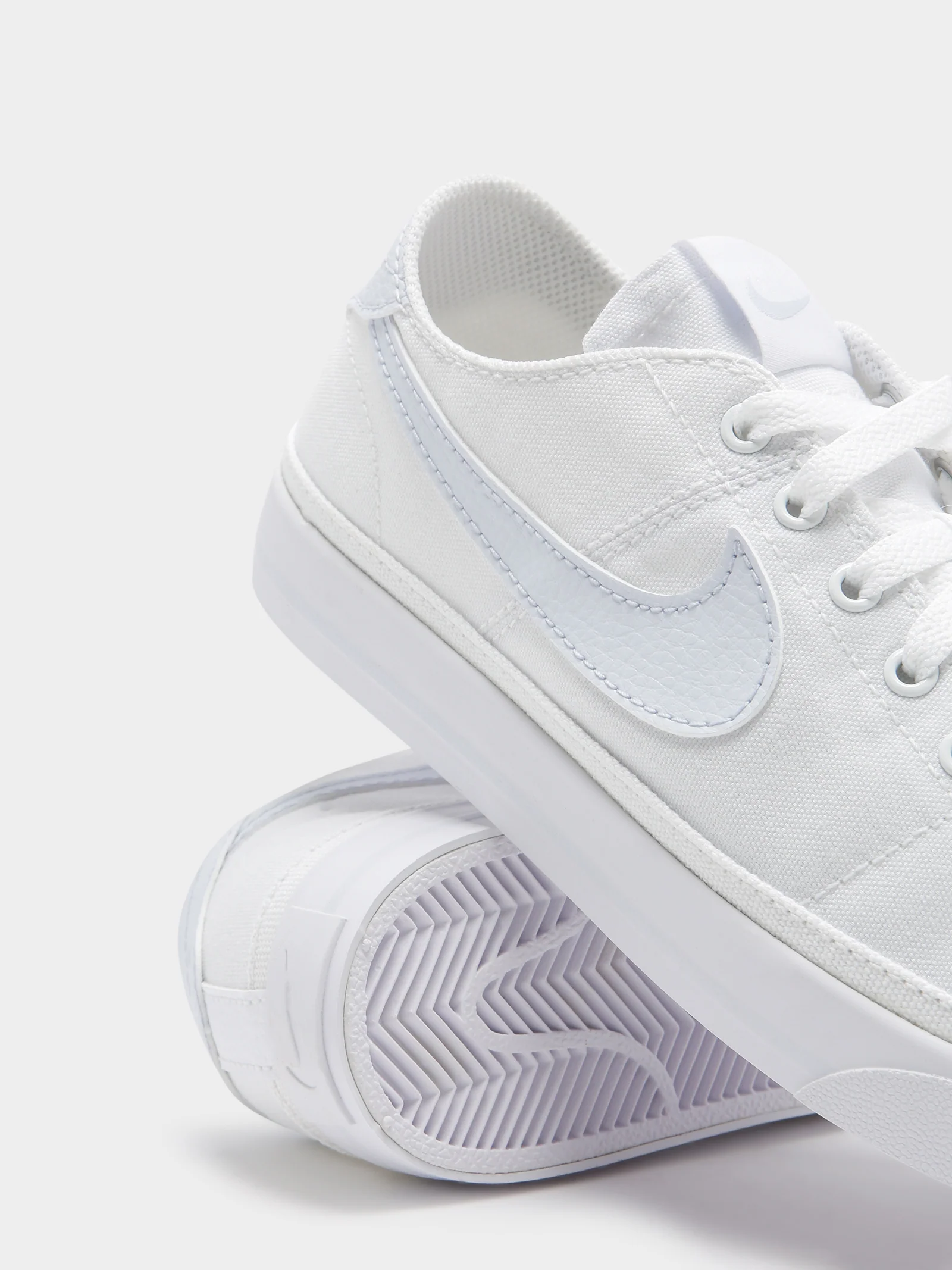 Womens Court Legacy Sneakers - Image 5