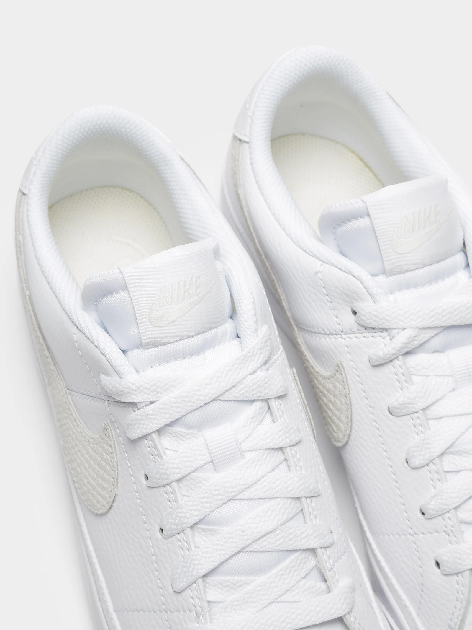 Womens Court Legacy Sneakers - Image 4