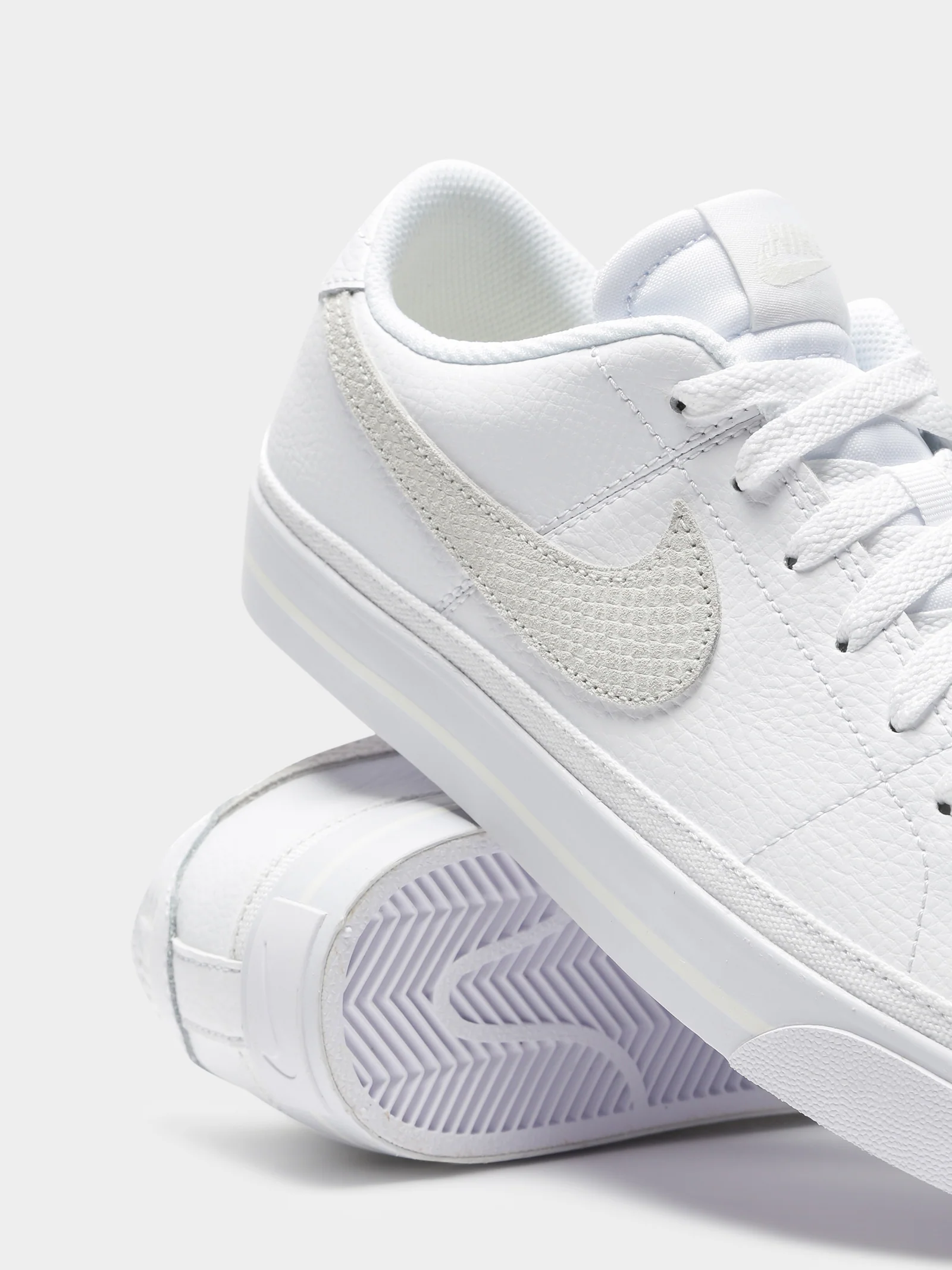 Womens Court Legacy Sneakers - Image 5