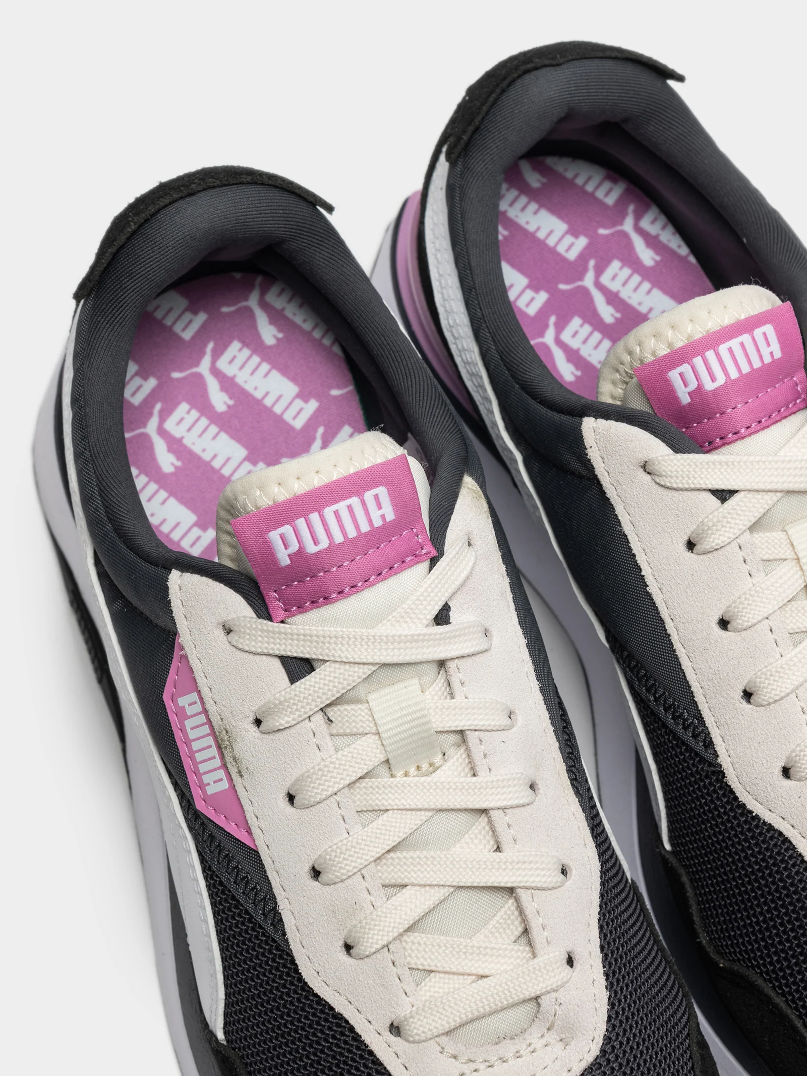 Womens Cruise Rider Sneaker - Image 3
