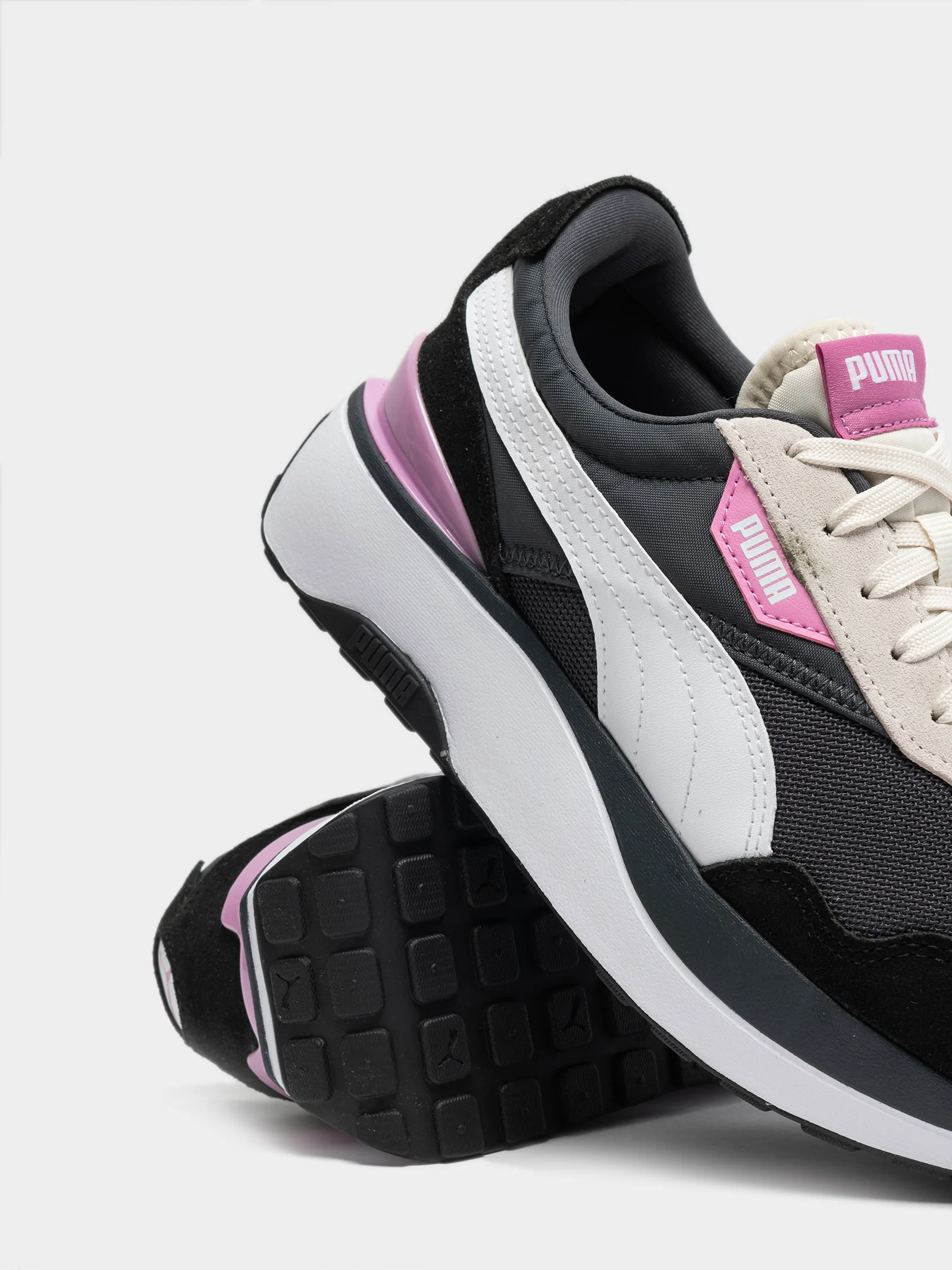Womens Cruise Rider Sneaker - Image 5