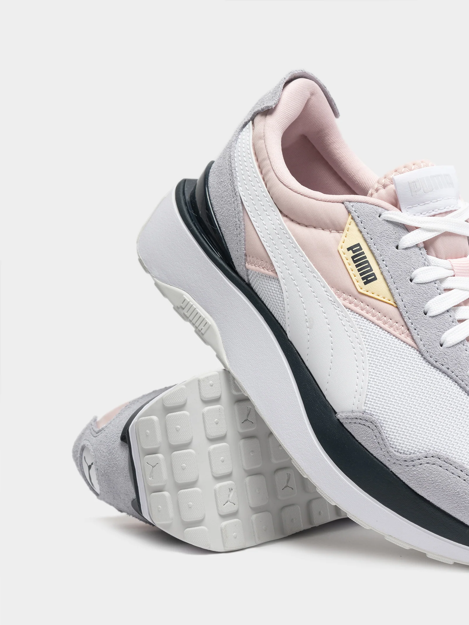 Womens Cruise Rider Sneaker - Image 5