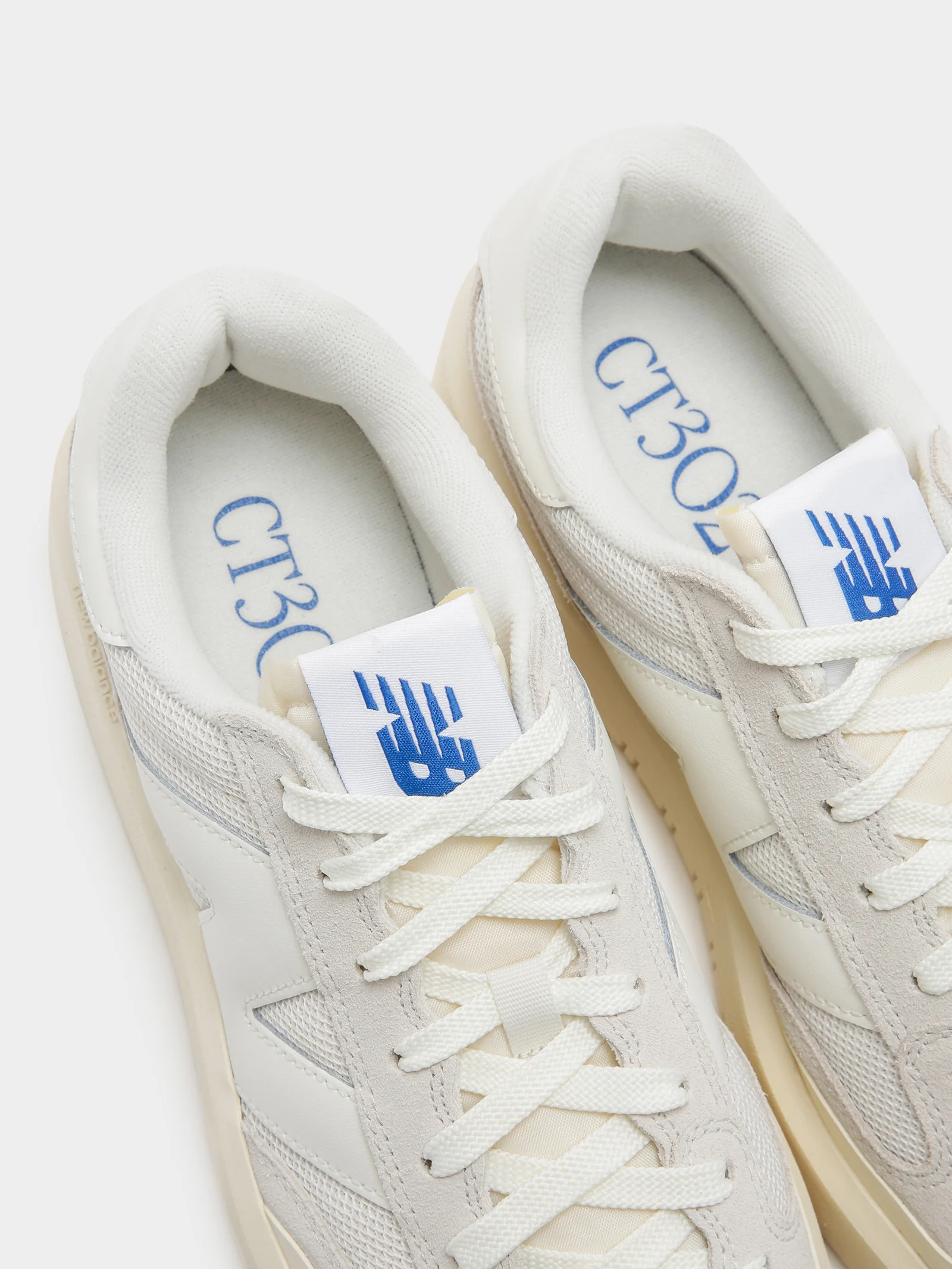 Womens CT 302 Platform Sneakers - Image 4