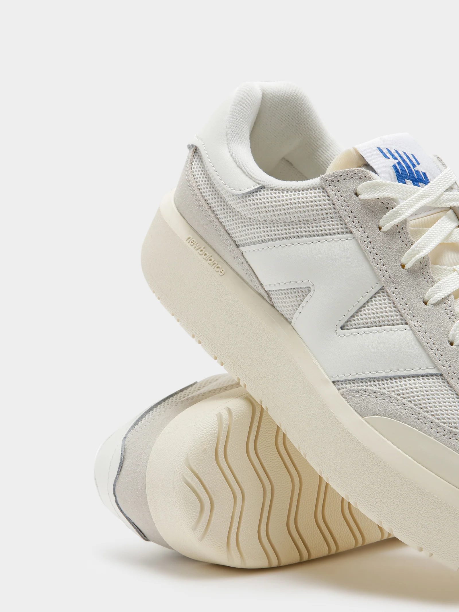 Womens CT 302 Platform Sneakers - Image 6