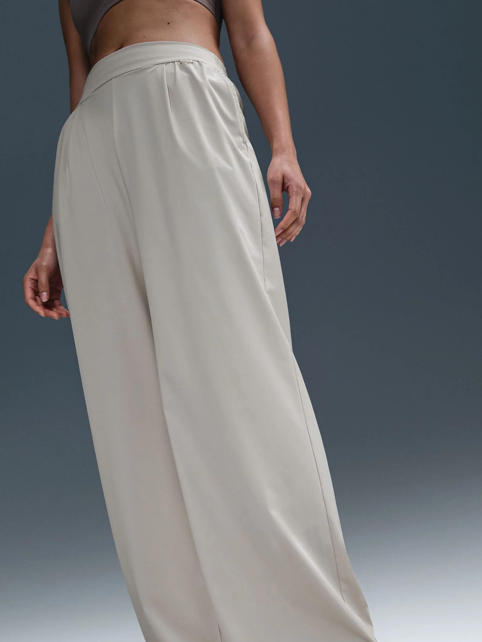 Women's Dri-Fit High-Waisted Loose Wide-Leg Pants - Image 2