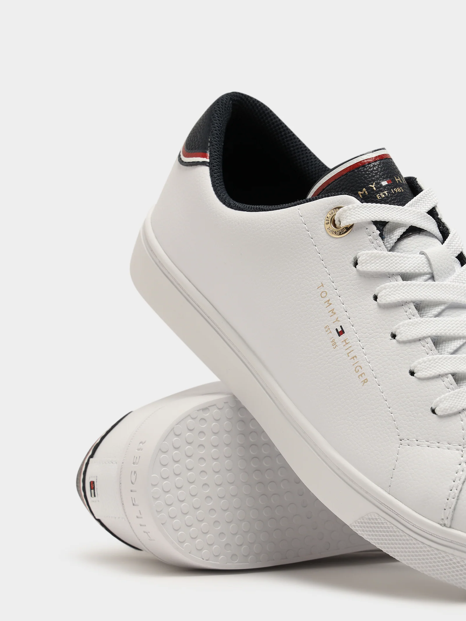 Womens Easy Sneaker - Image 5