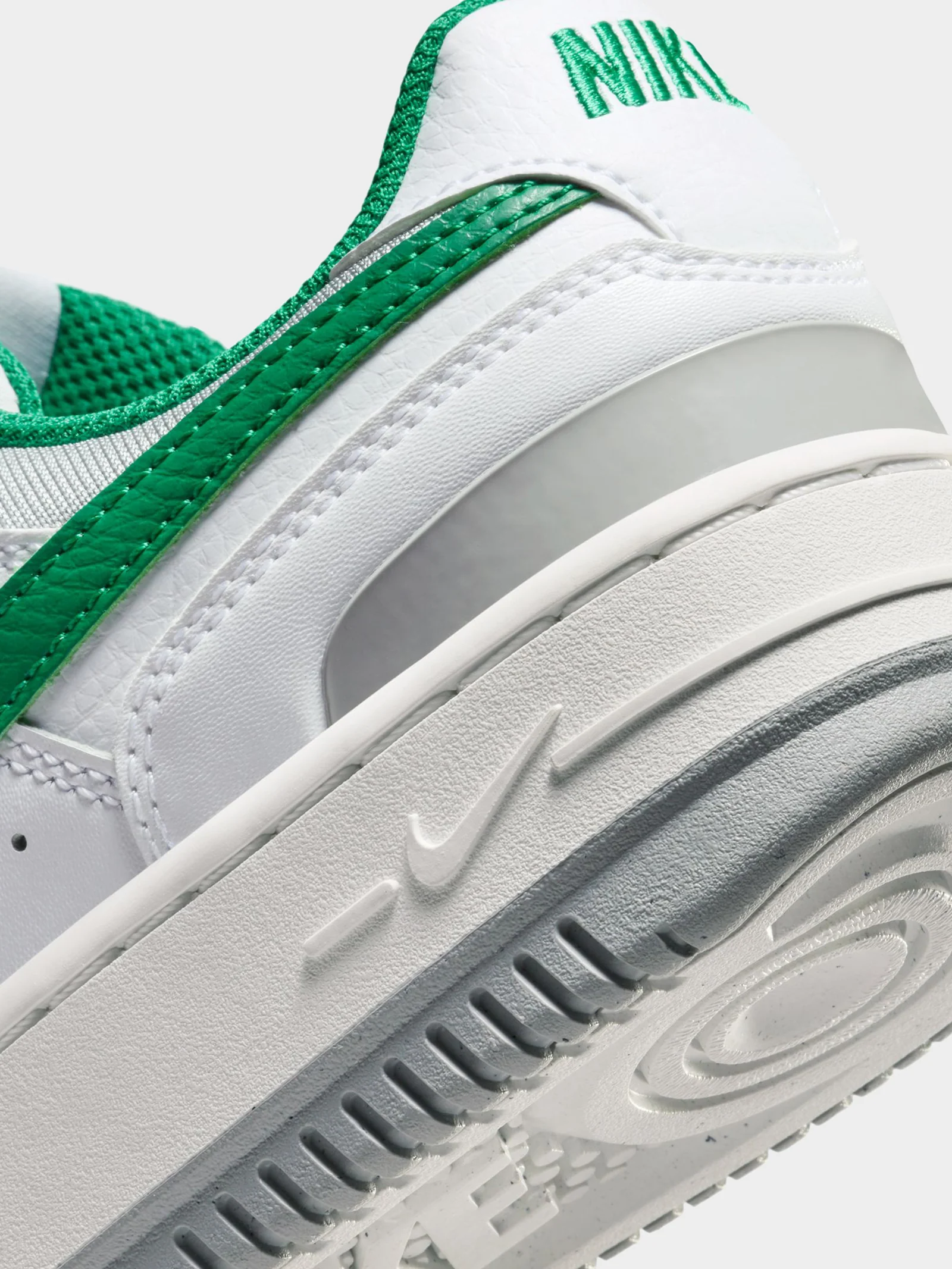 Womens Gamma Force Sneakers - Image 4