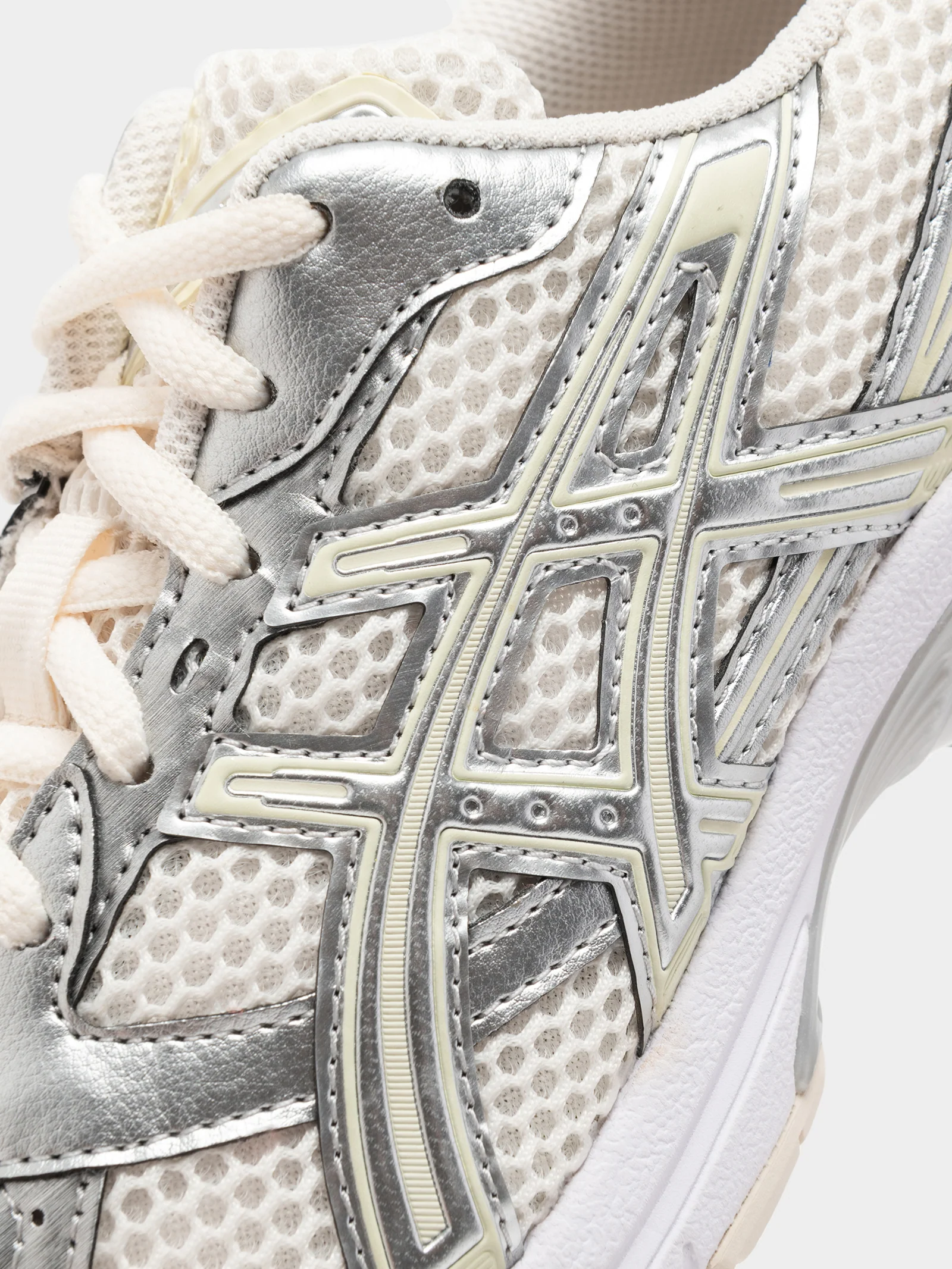 Womens Gel 1130 Sneakers - Image 4
