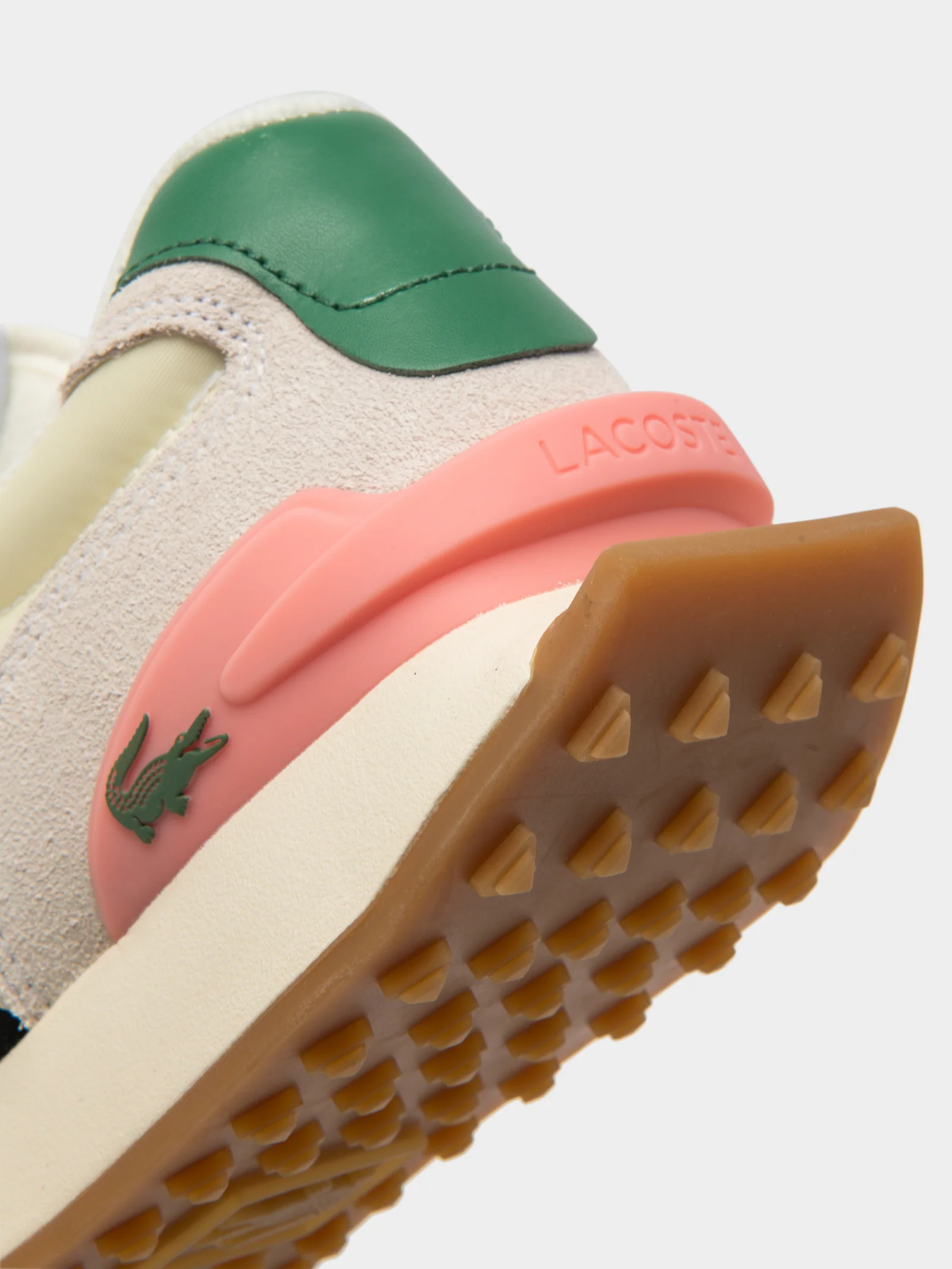 Womens L-Spin Deluxe Sneakers - Image 3
