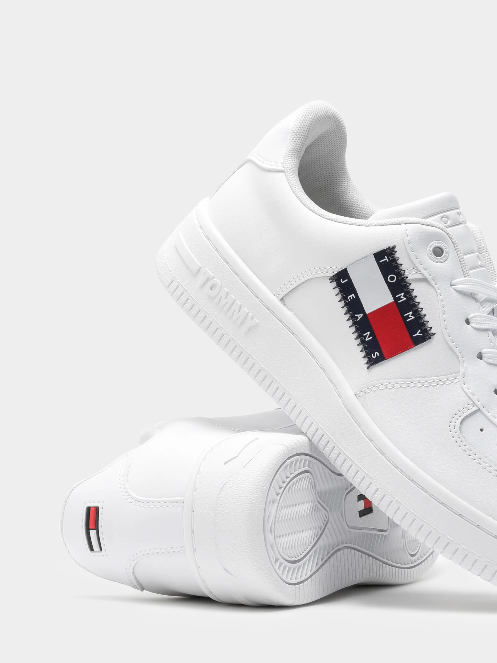 Womens Low Cut Flag Basket Sneaker - Image 5