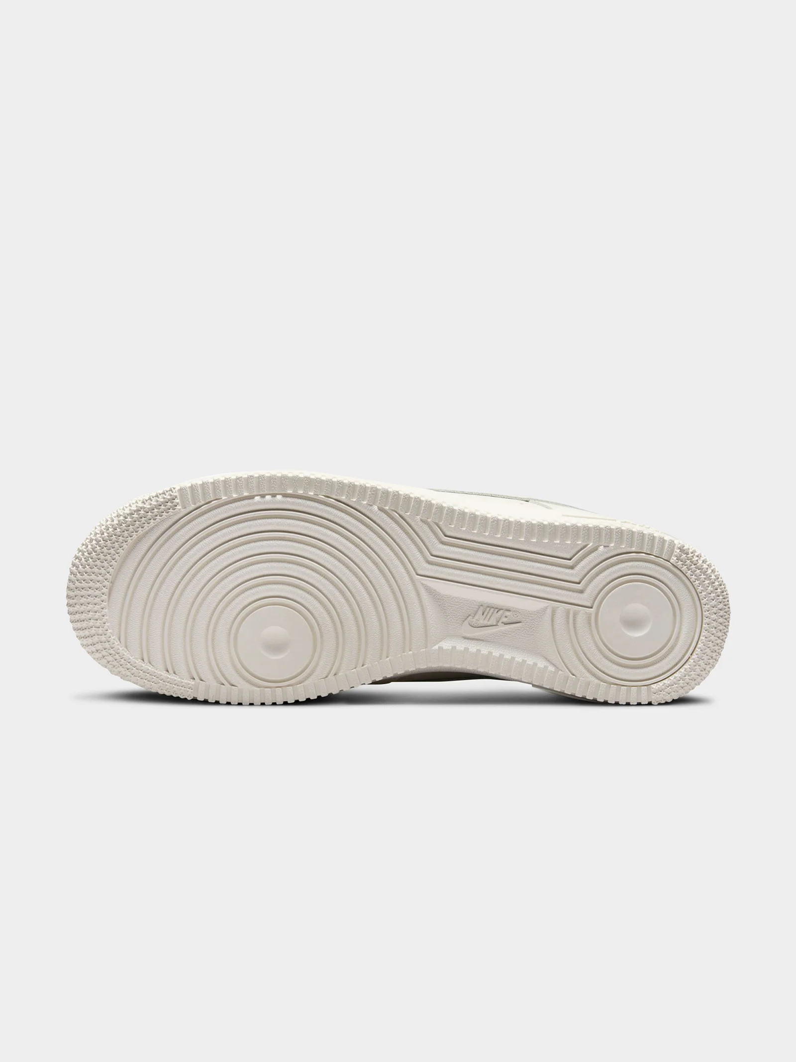Womens Nike Air Force 1 07 Sneaker - Image 8
