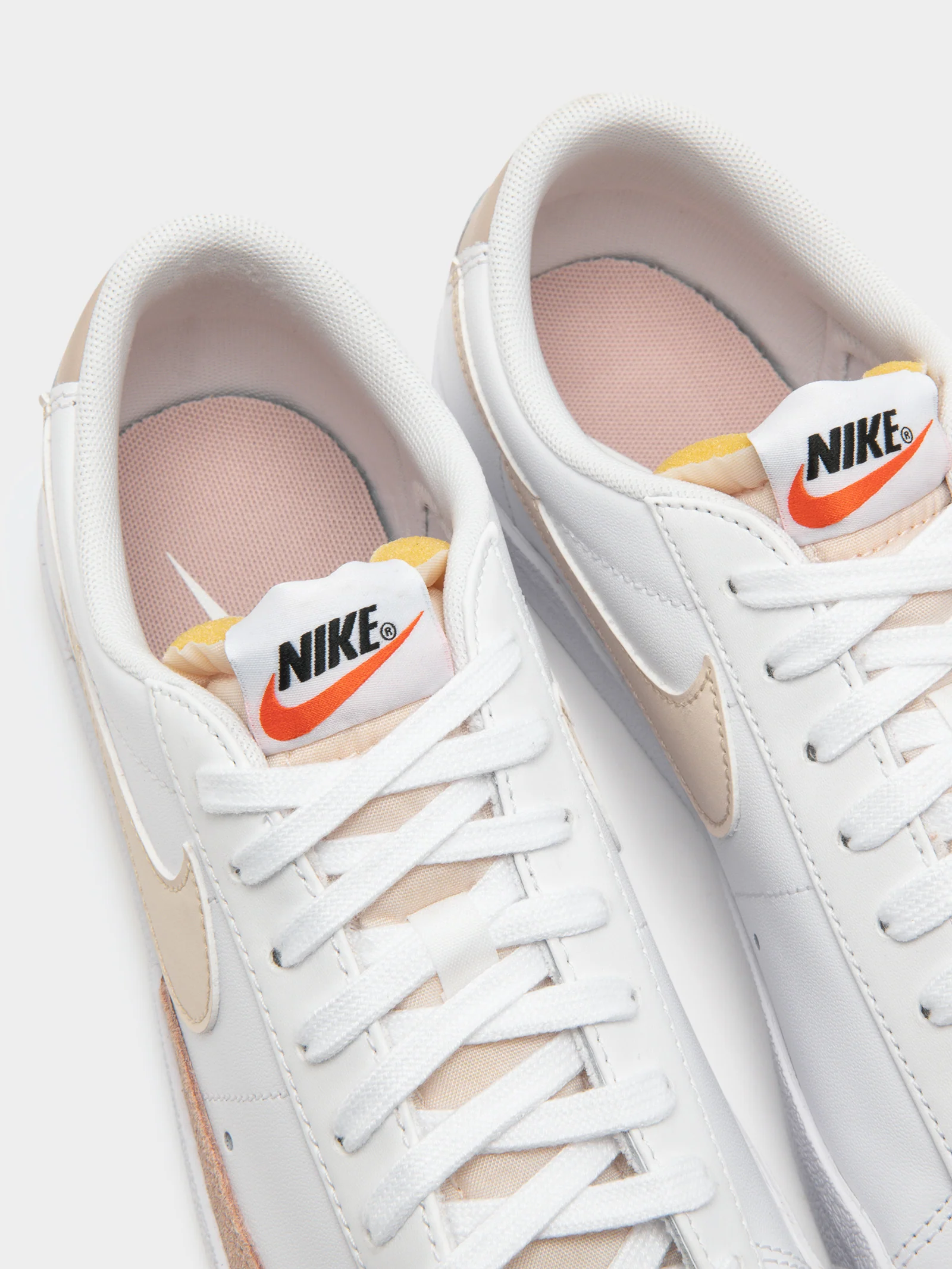 Womens Nike Blazer Low - Image 4