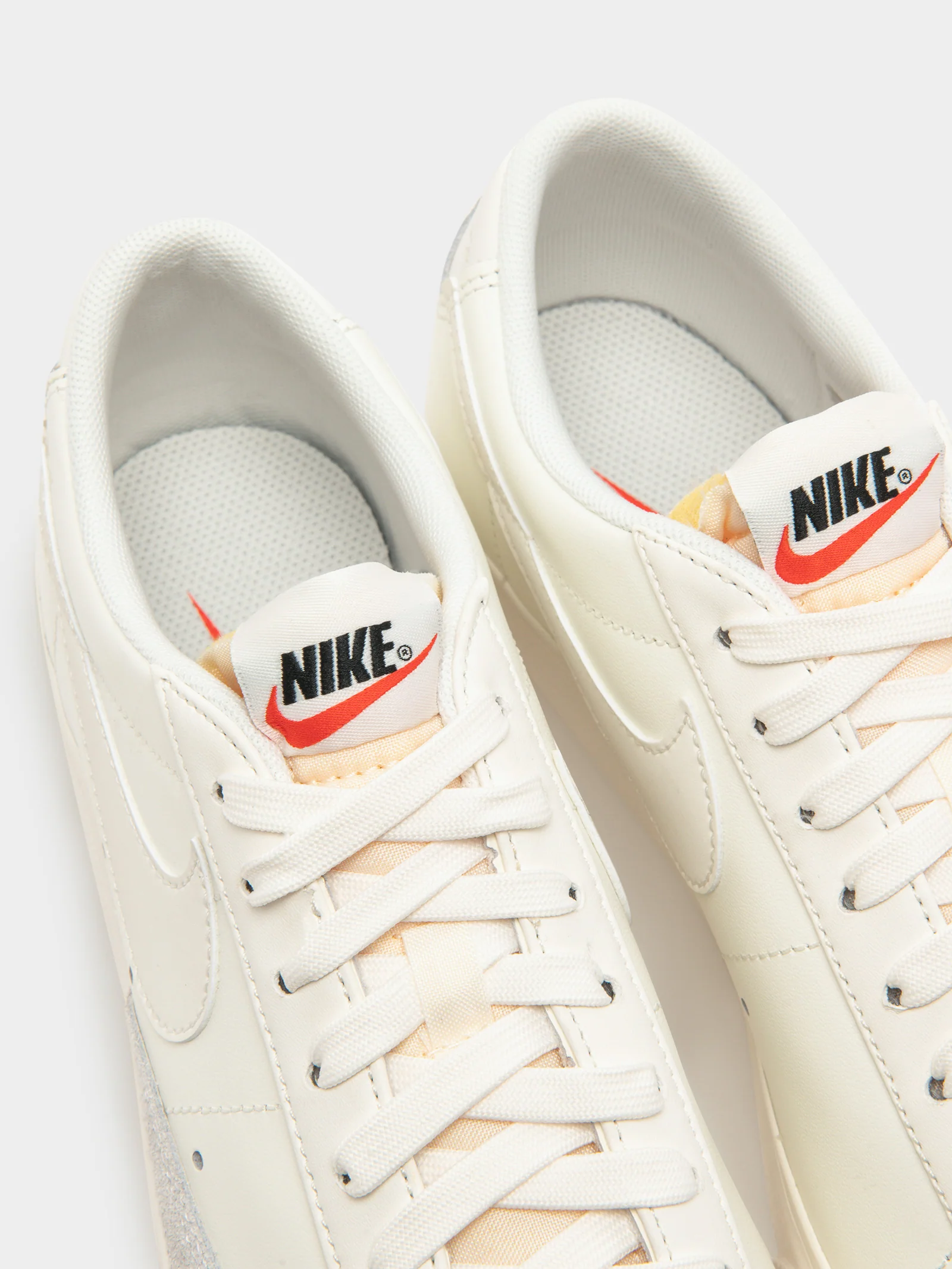 Womens Nike Blazer Low Platform - Image 3