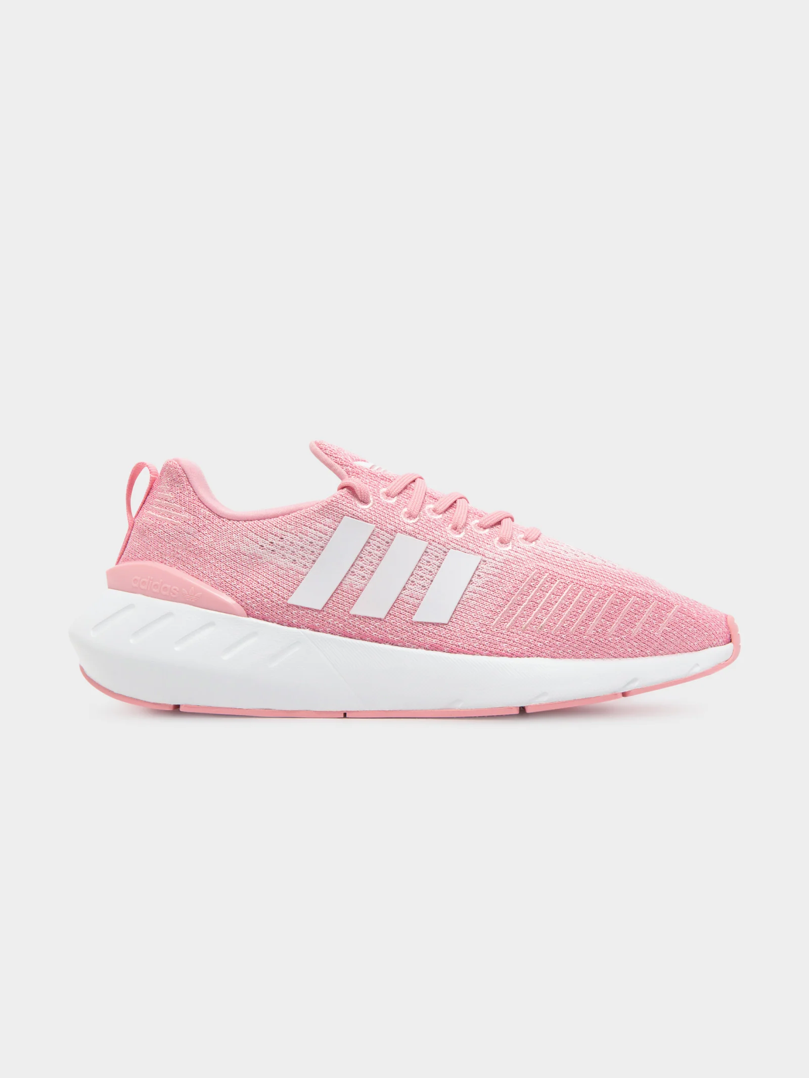 Womens Swift Run 22 Shoes - Image 2