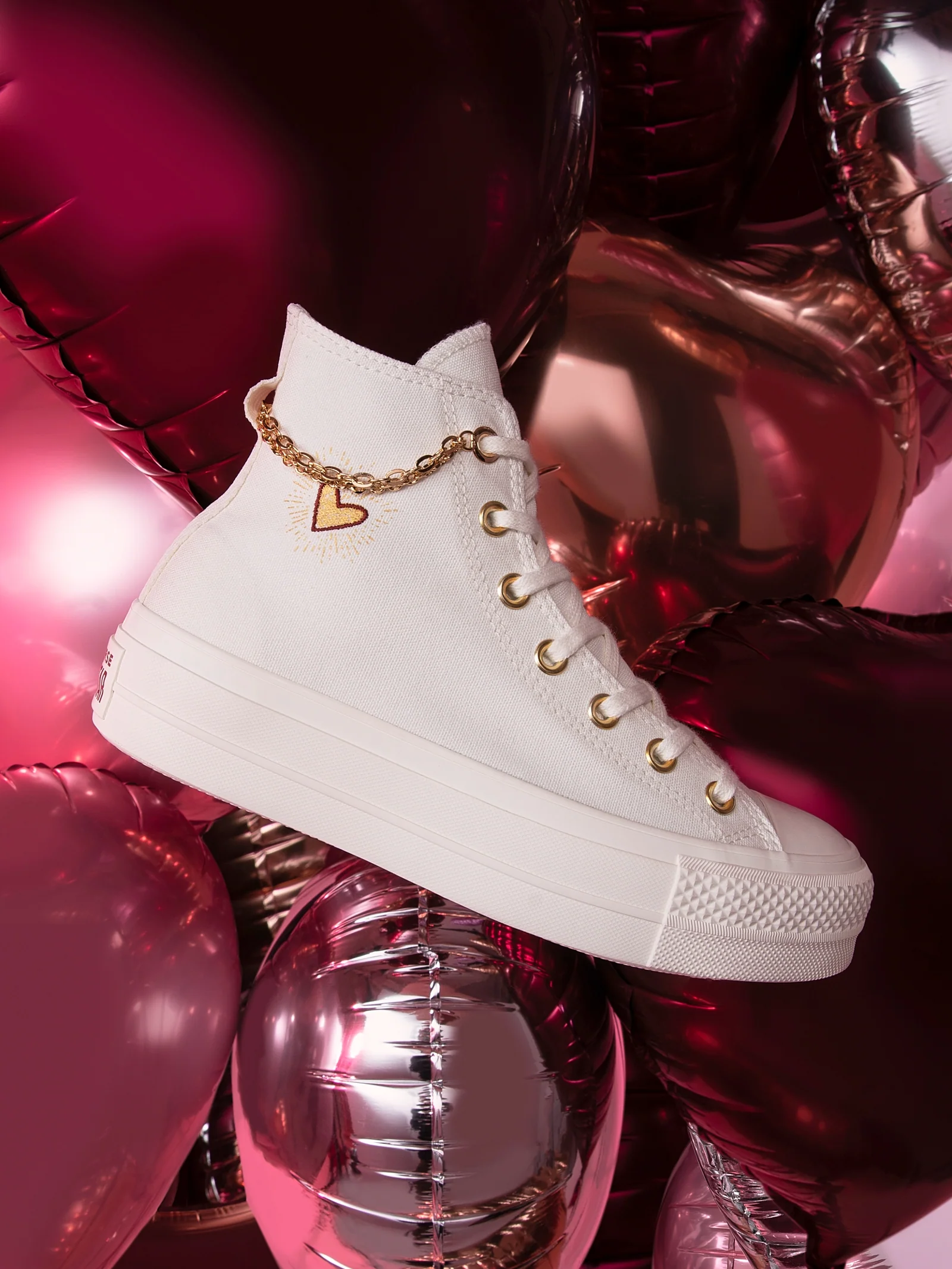 Womens Valentines Day Chuck Taylor All Star Lift High-Top Platform Sneakers - Image 4