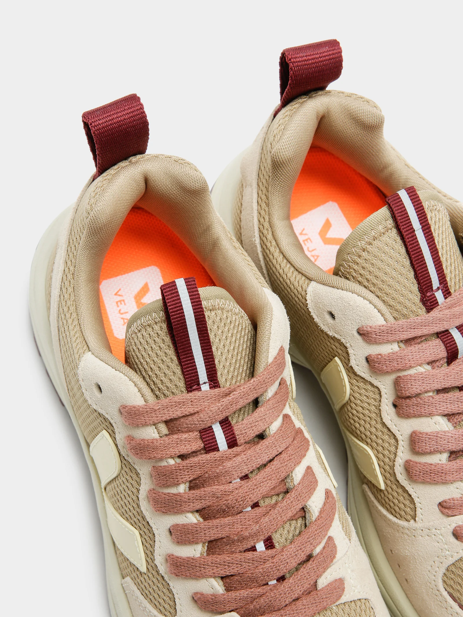 Womens Venturi Alveomesh Sneakers - Image 3