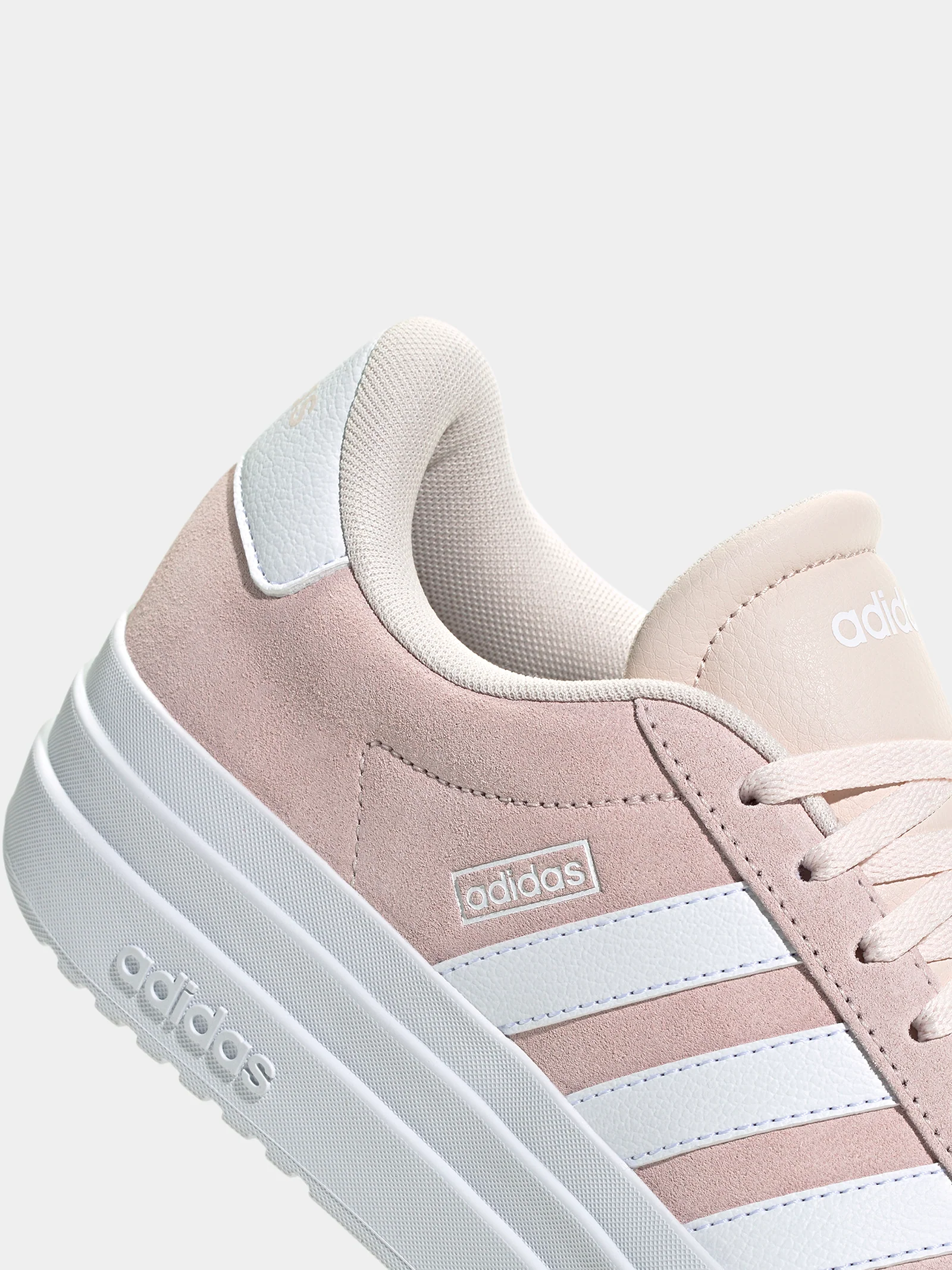Womens Vl Court Bold Sneaker - Image 3