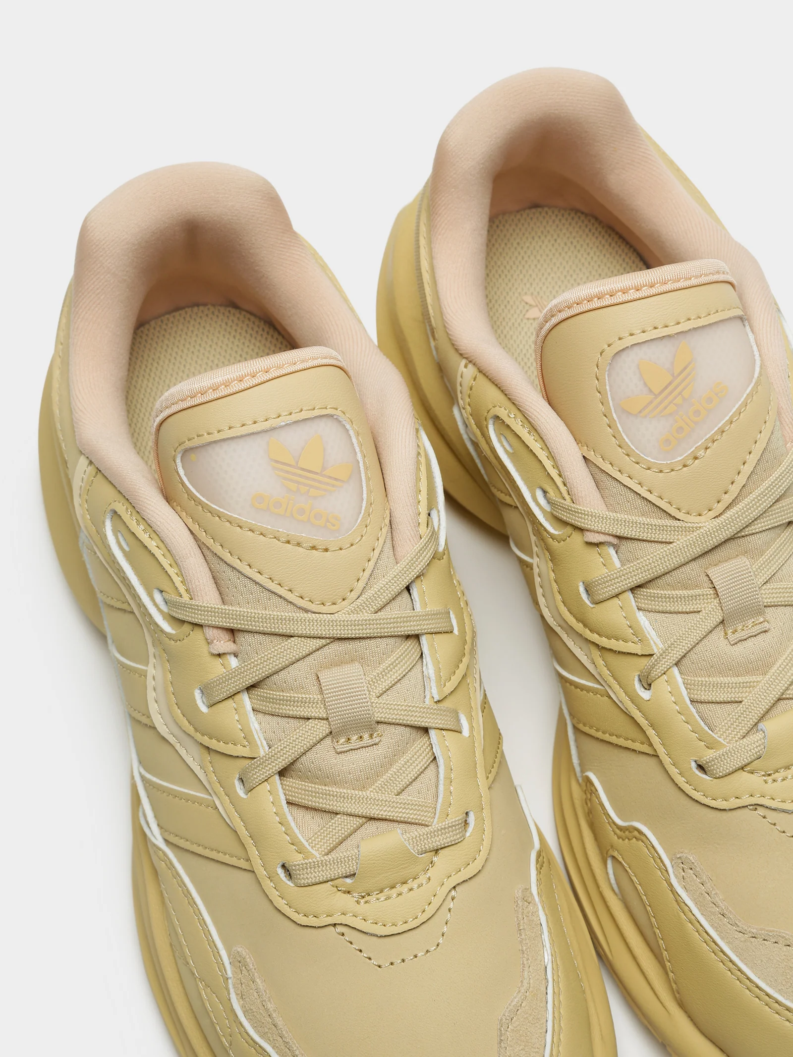 Womens Zentic Sneaker - Image 3