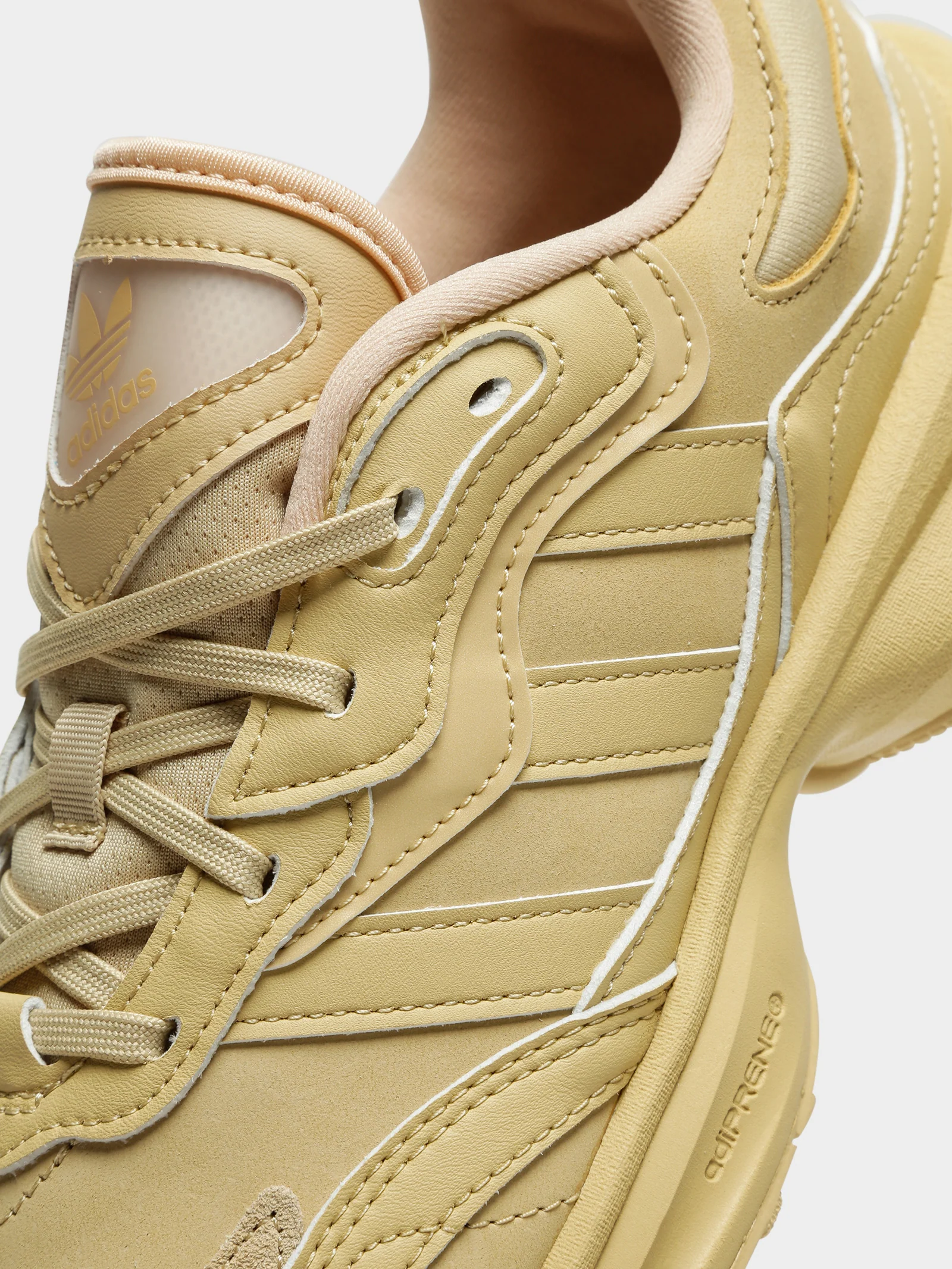 Womens Zentic Sneaker - Image 4
