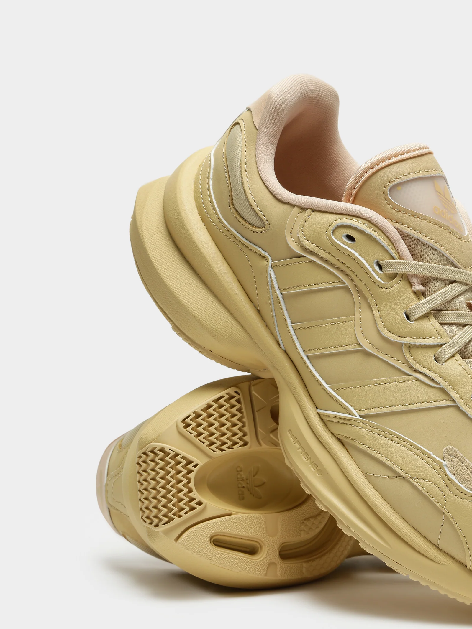 Womens Zentic Sneaker - Image 5
