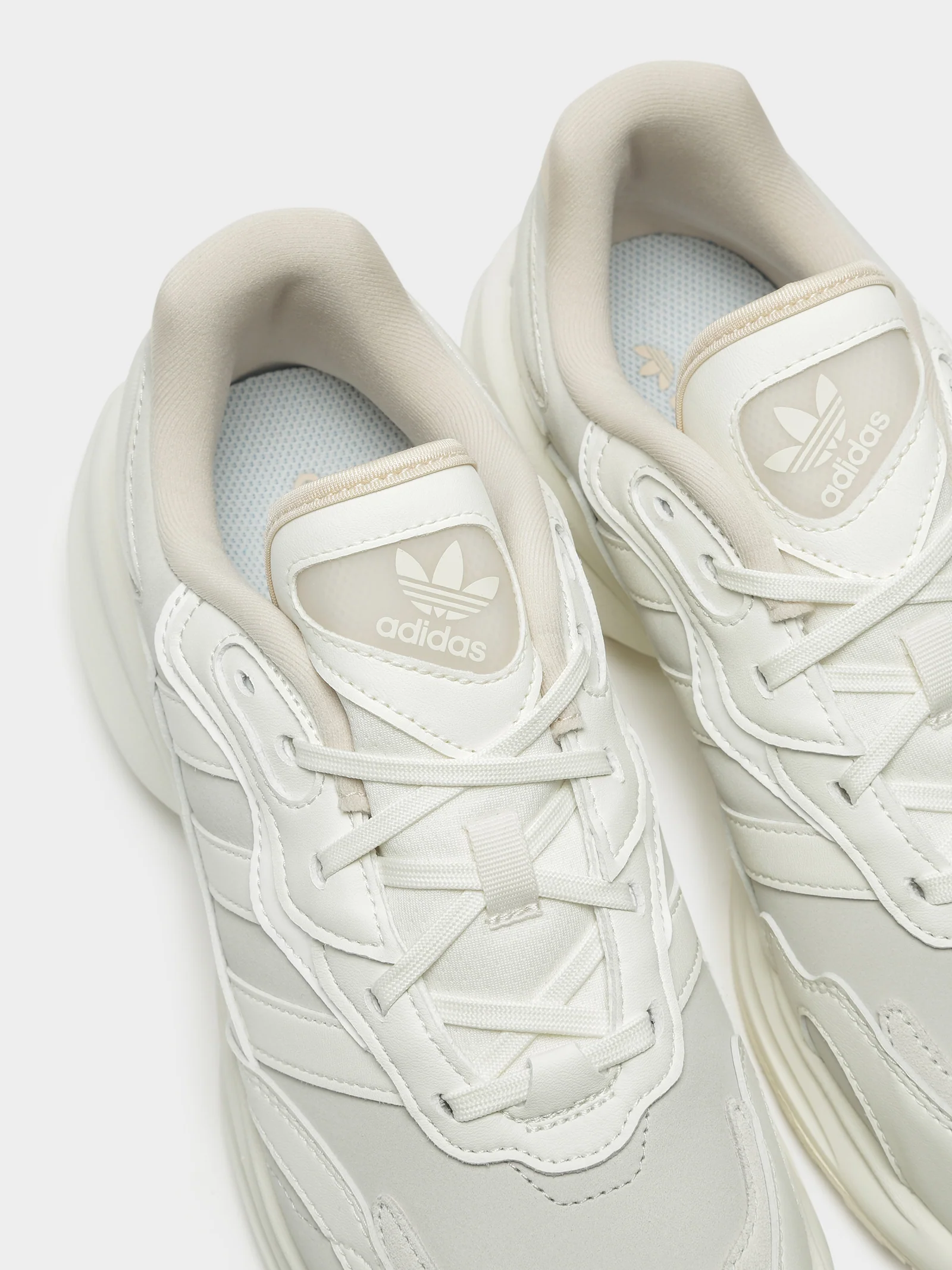Womens Zentic Sneaker - Image 3