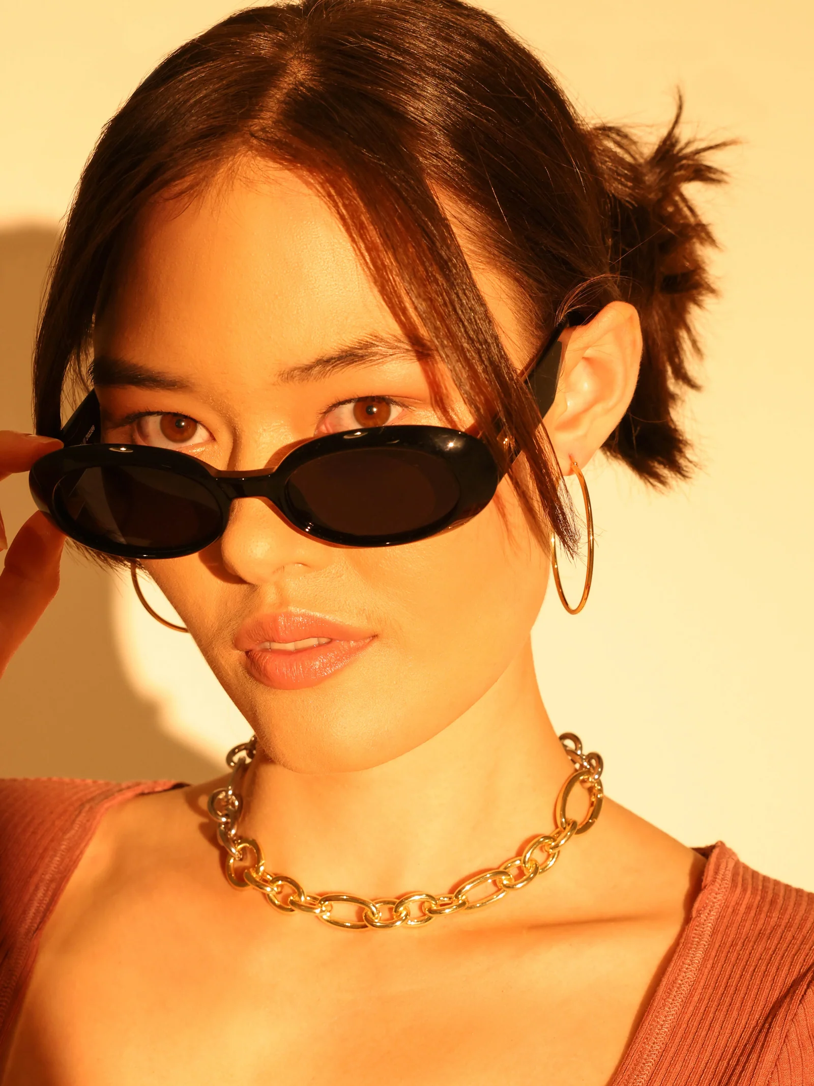 Work It! Sunglasses - Image 3