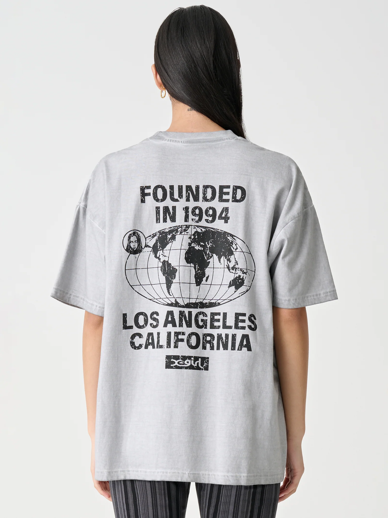 World Founded Oversize T-Shirt - Image 2