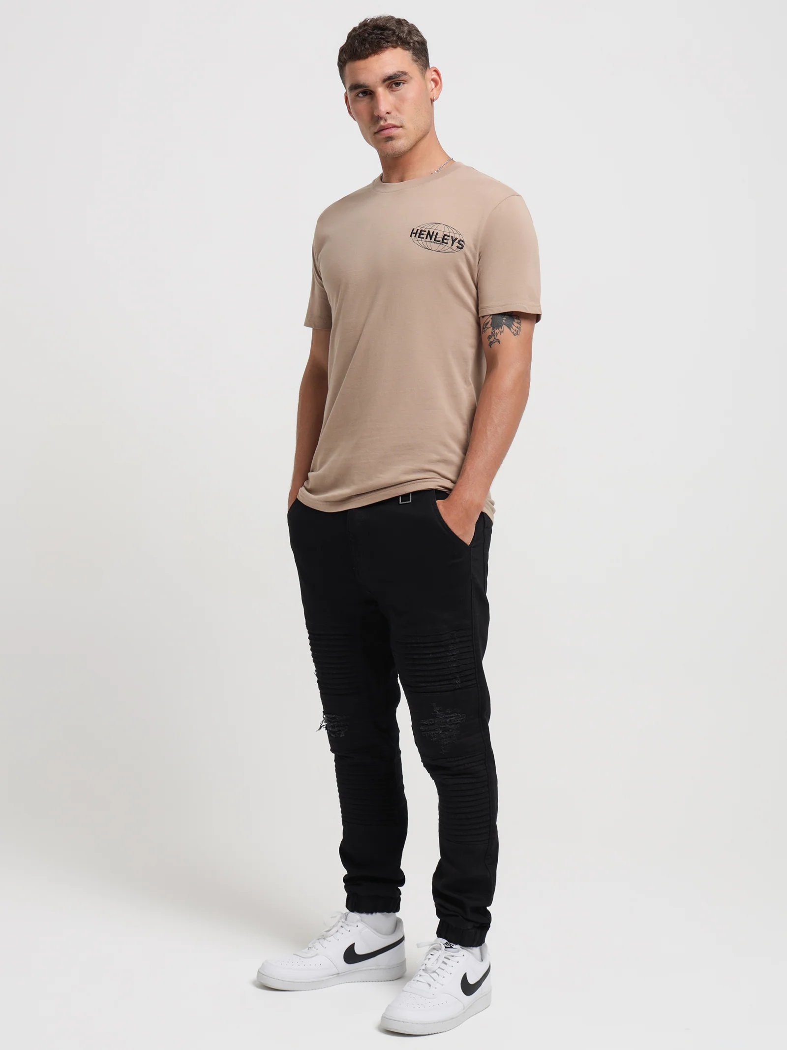 Worldwide T-Shirt - Image 5