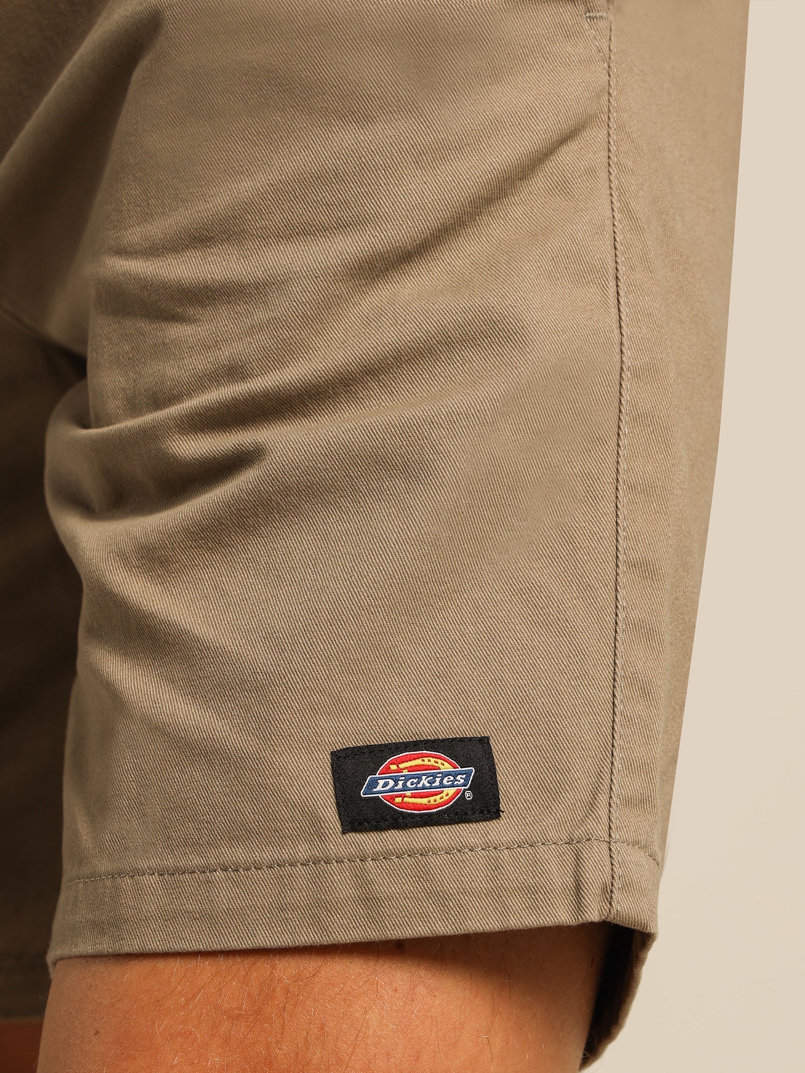 WR179 Regular Fit Shorts - Image 3