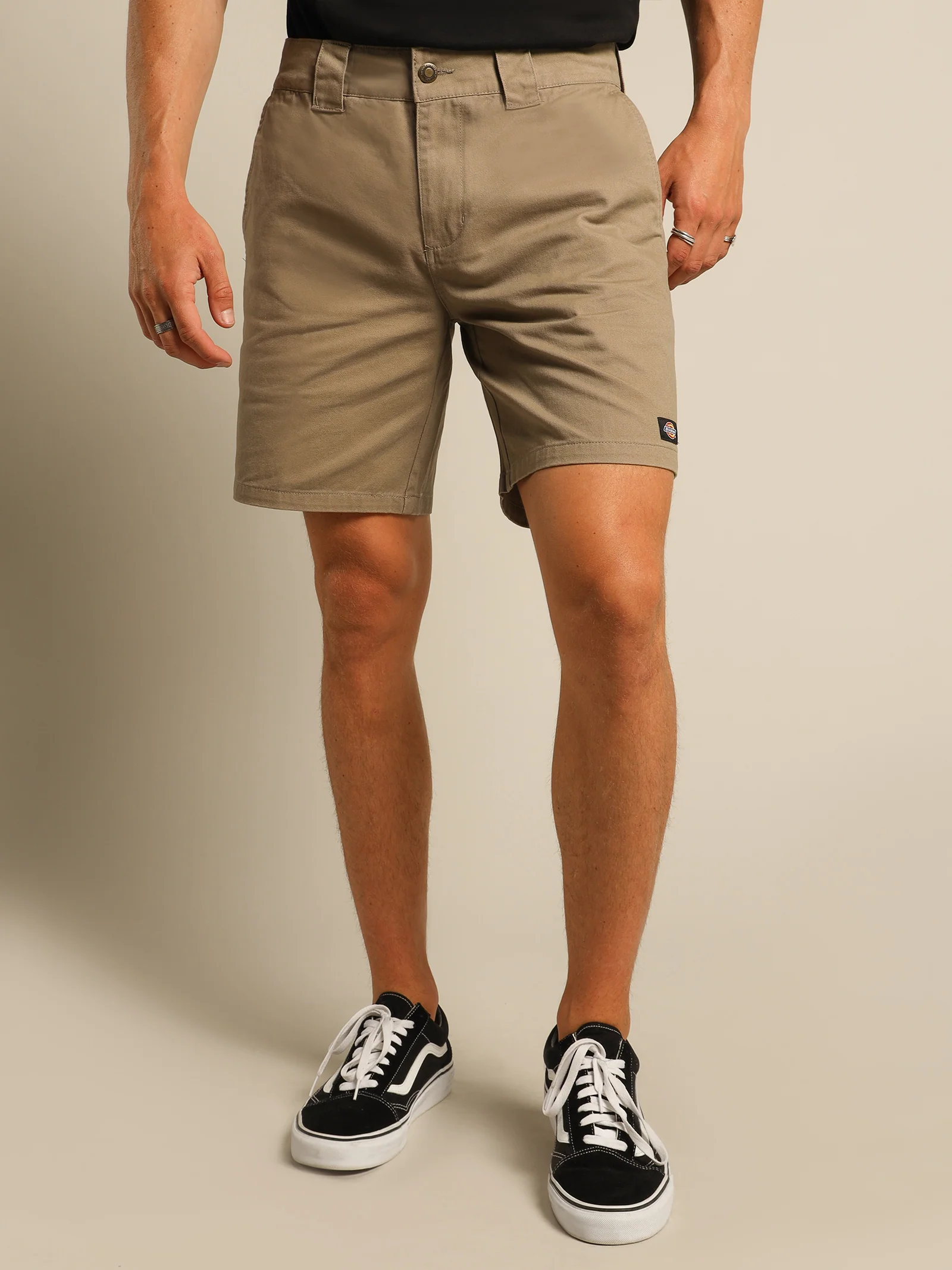 WR179 Regular Fit Shorts - Image 6