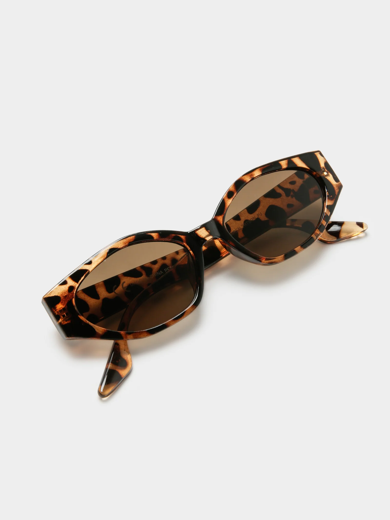 Wren Sunglasses - Image 4