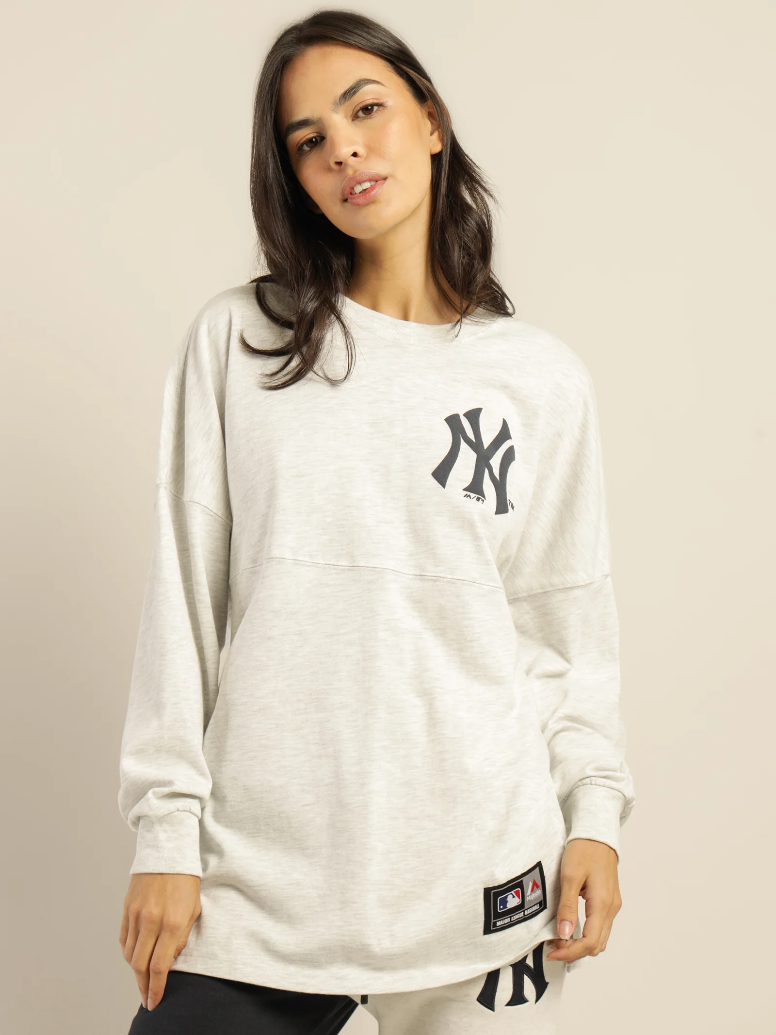 Yankees Long Sleeve T-Shirt - Image 3