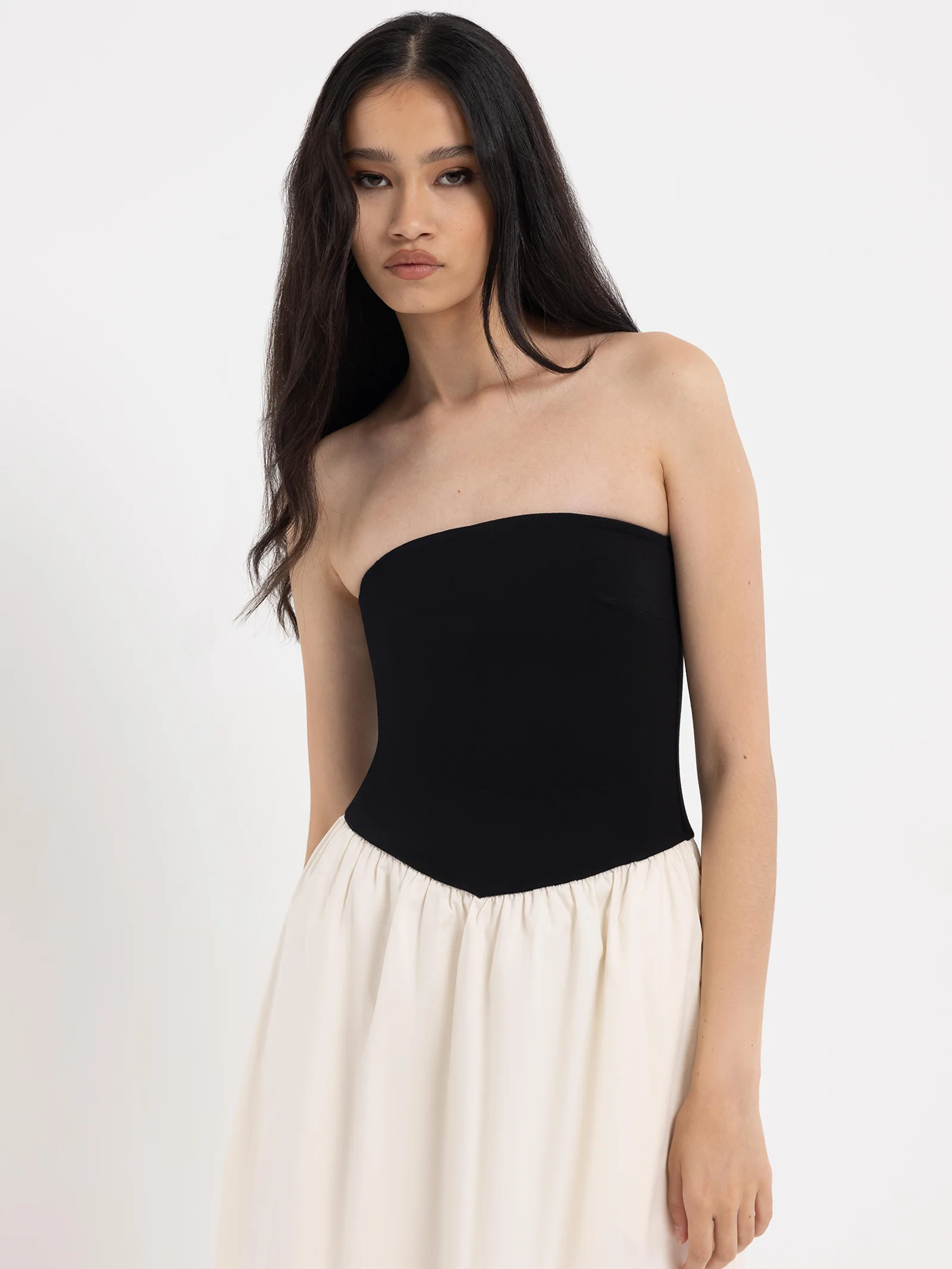 Yasmin Contrast Midi Dress - Image 4