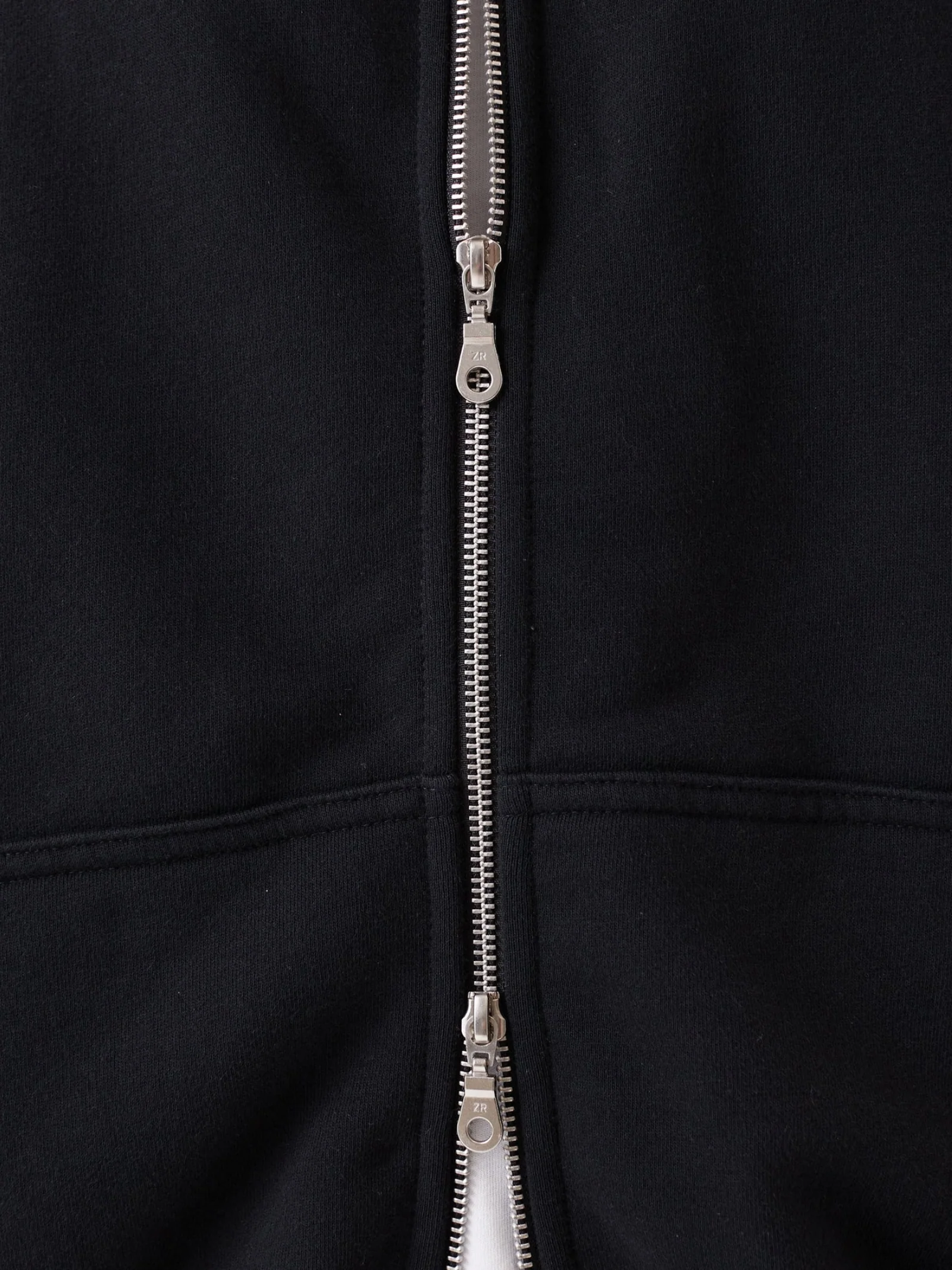 Box Zip Hood - Image 6